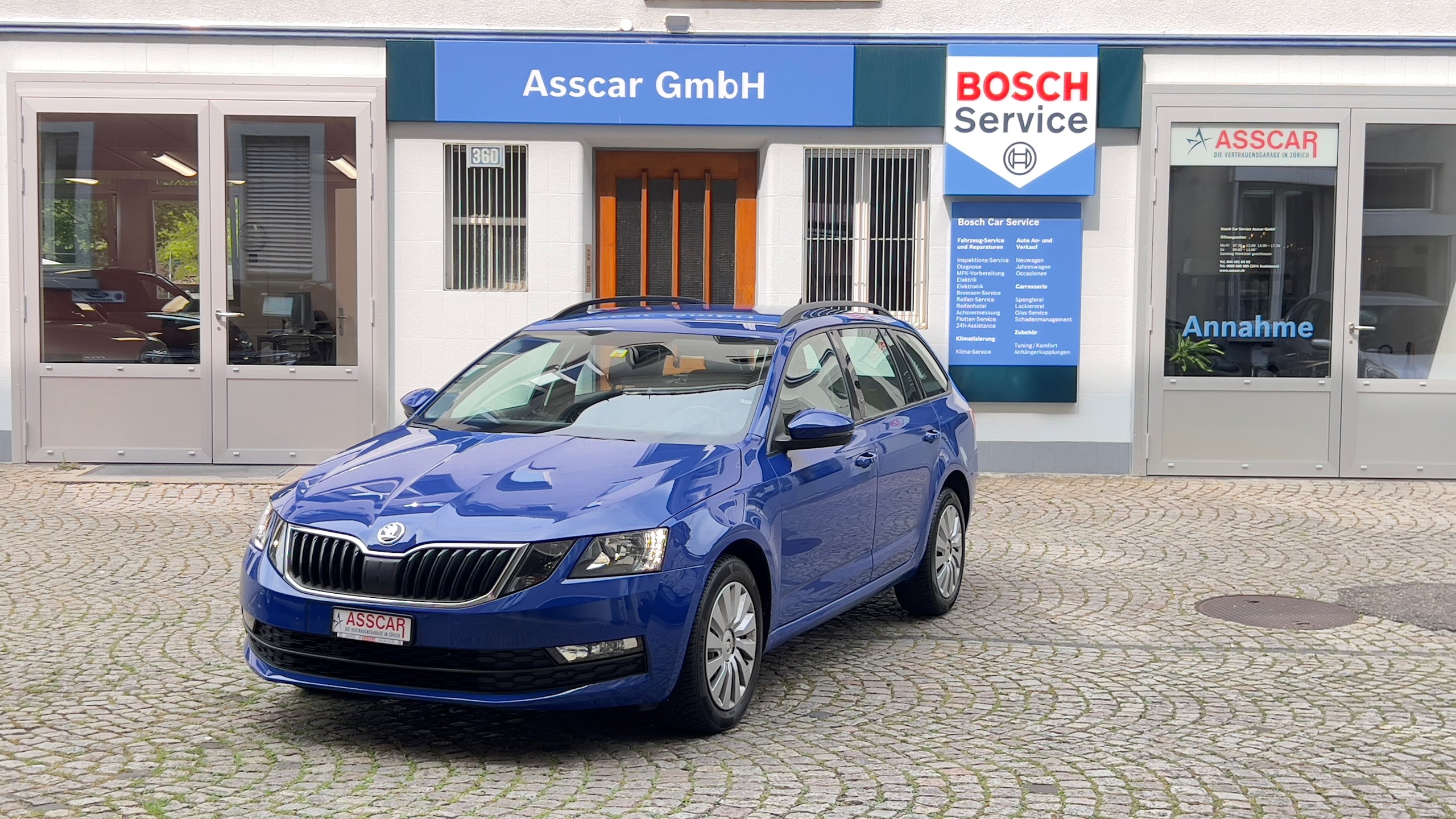 SKODA Octavia Combi 2.0 TSI Ambition 4x4 DSG