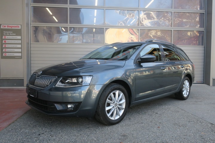 SKODA Octavia Combi 2.0 TDI Ambition 4x4