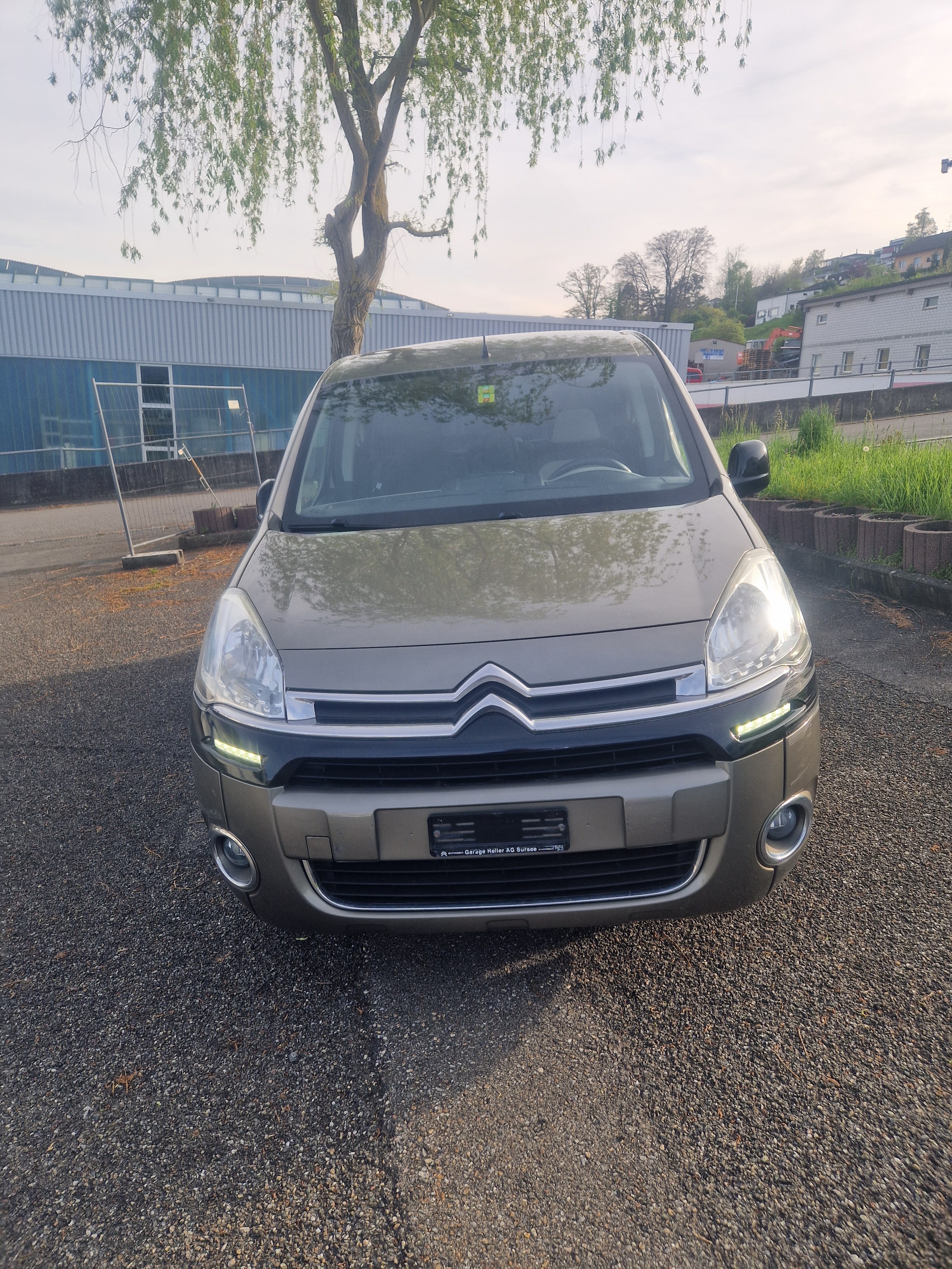 CITROEN Berlingo 1.6 16V Swiss Style