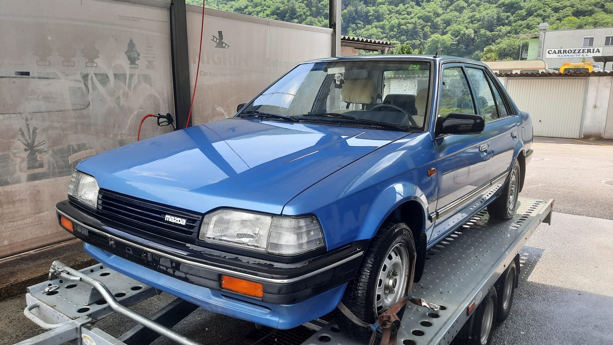 MAZDA 323 1.6i LX