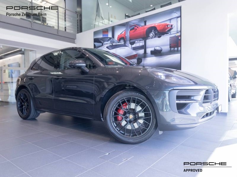 PORSCHE MACAN GTS