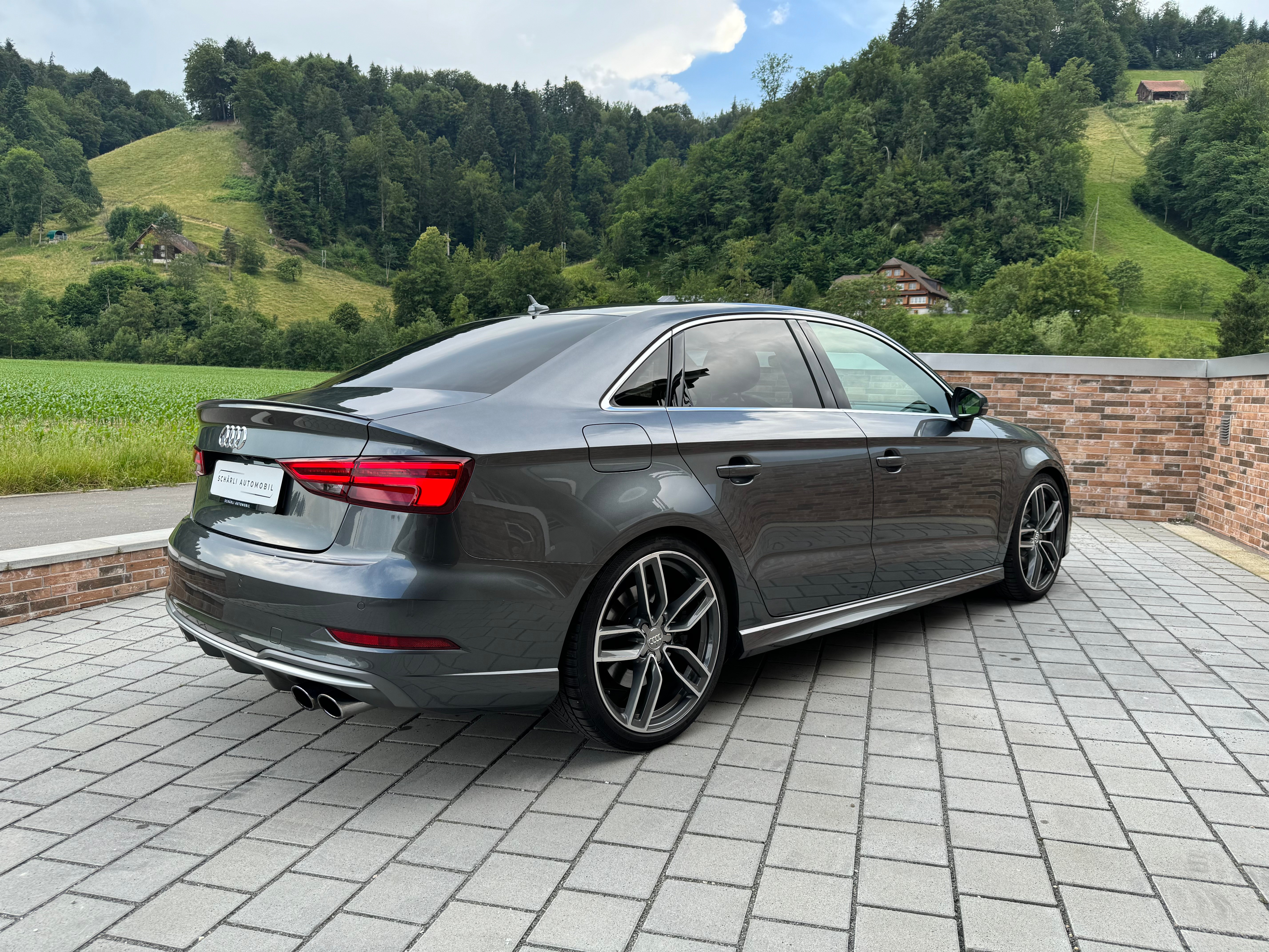 AUDI S3 Limousine 2.0 TFSI quattro S-tronic