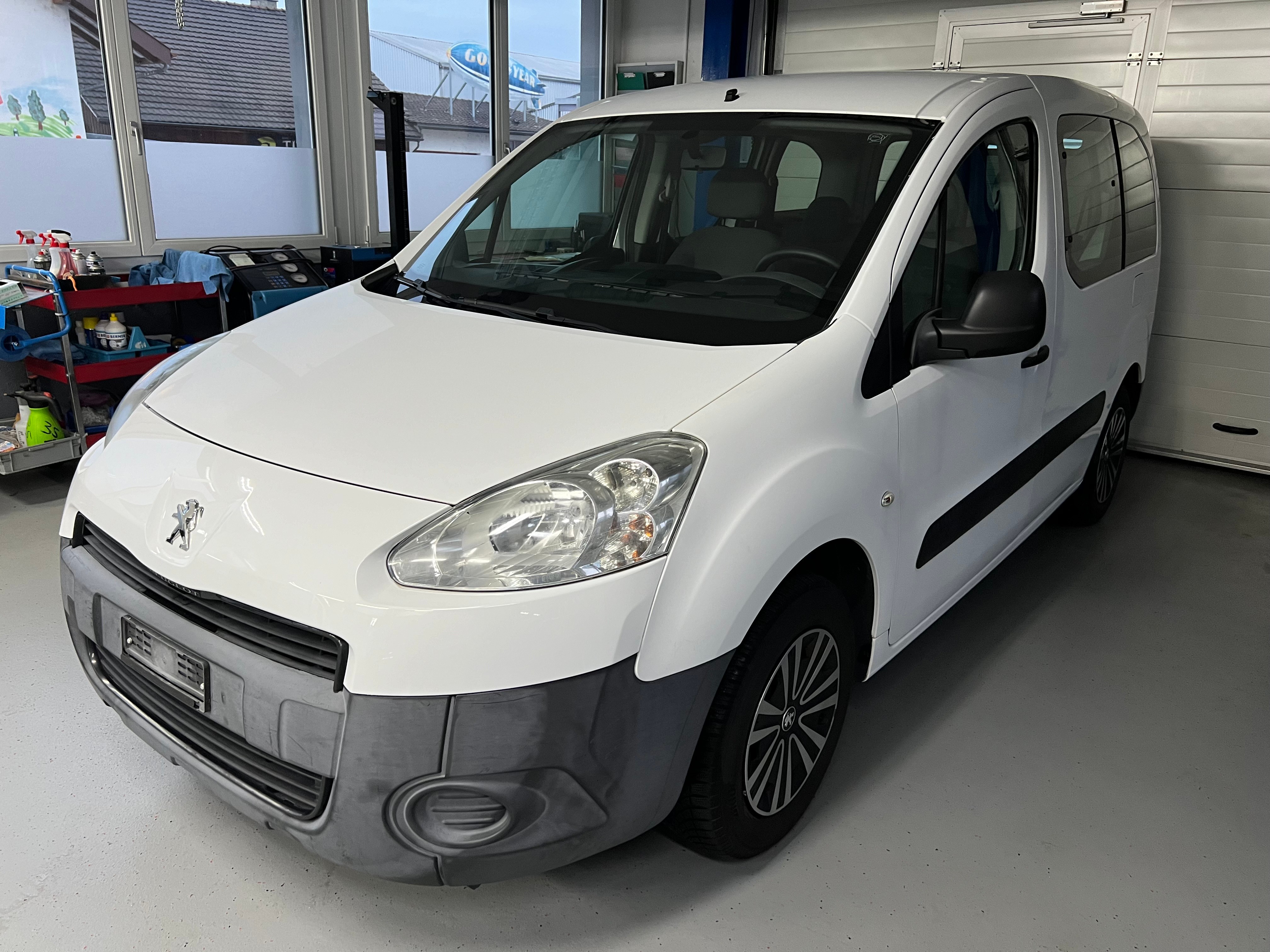 PEUGEOT Partner 1.6 Access