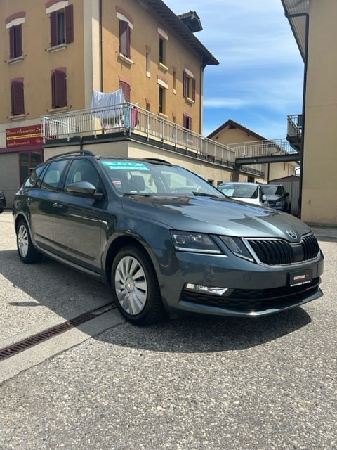 SKODA Octavia Combi 2.0 TSI Ambition 4x4 DSG