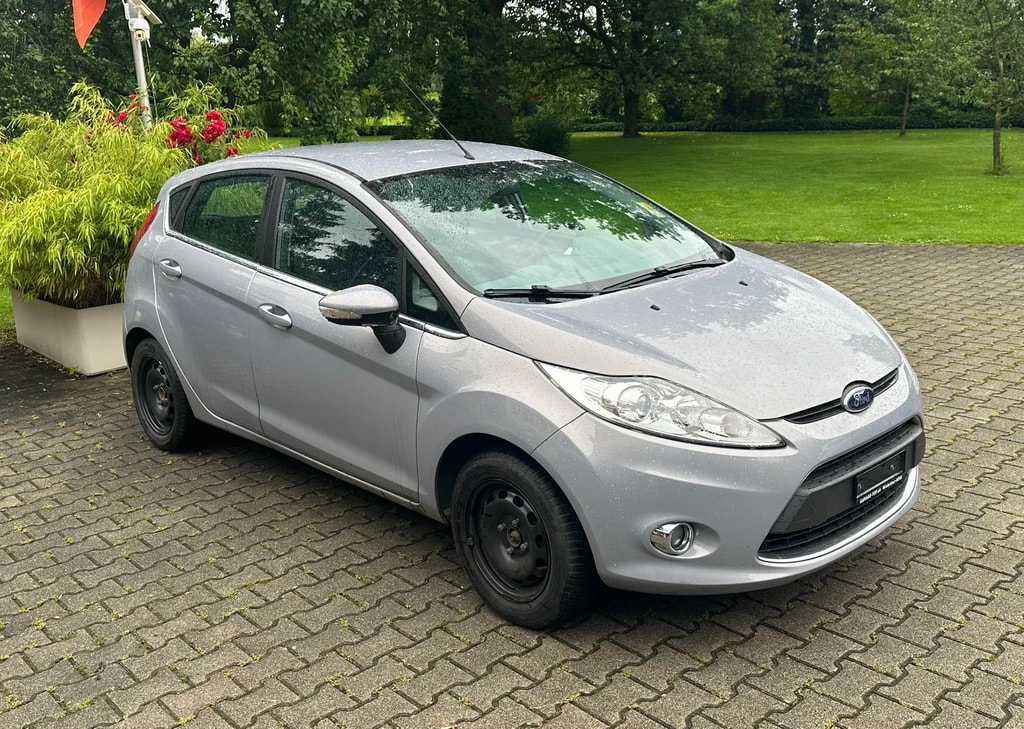 FORD Fiesta 1.6 16V Titanium