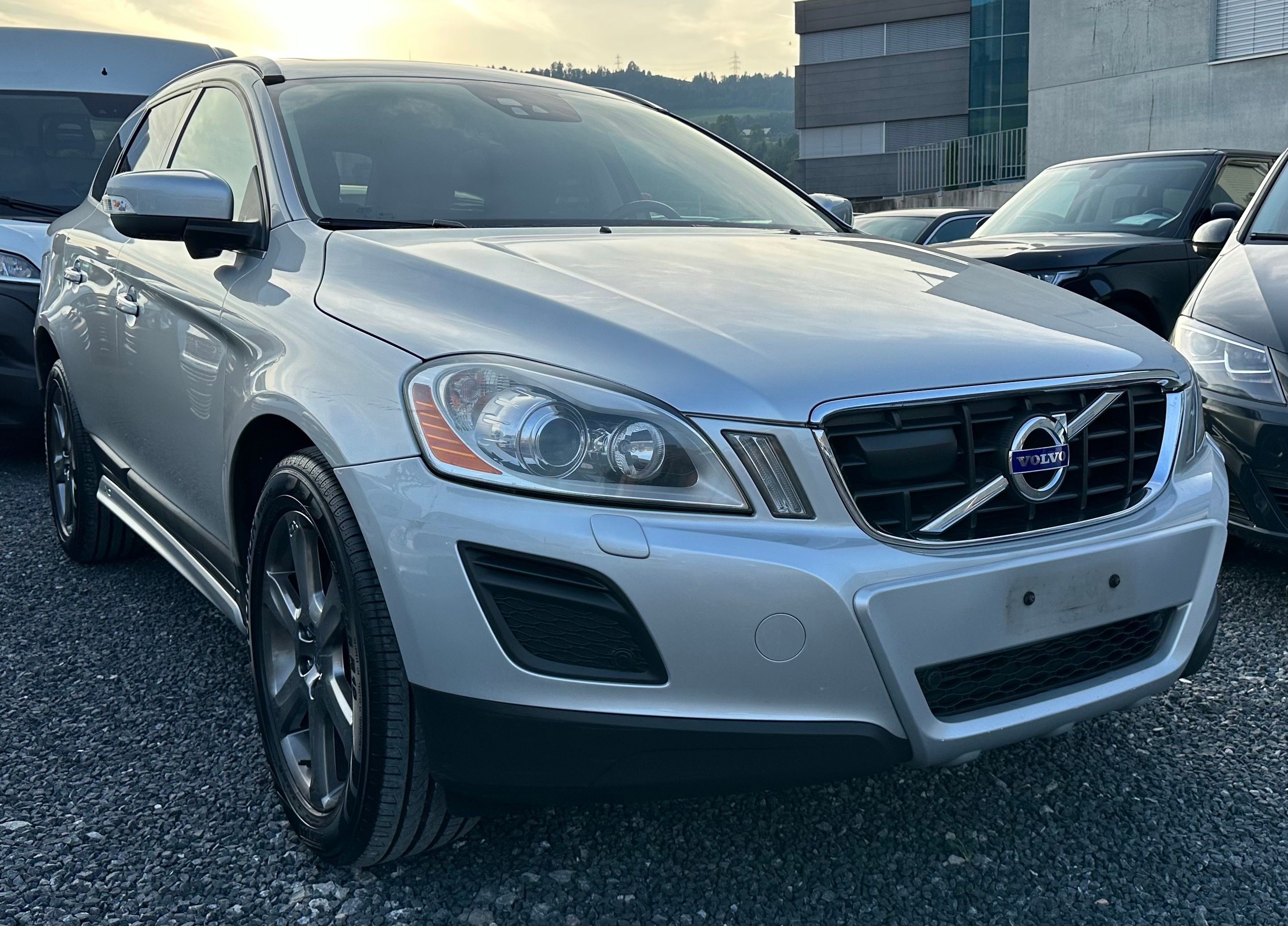 VOLVO XC60 T6 AWD R-Design Geartronic