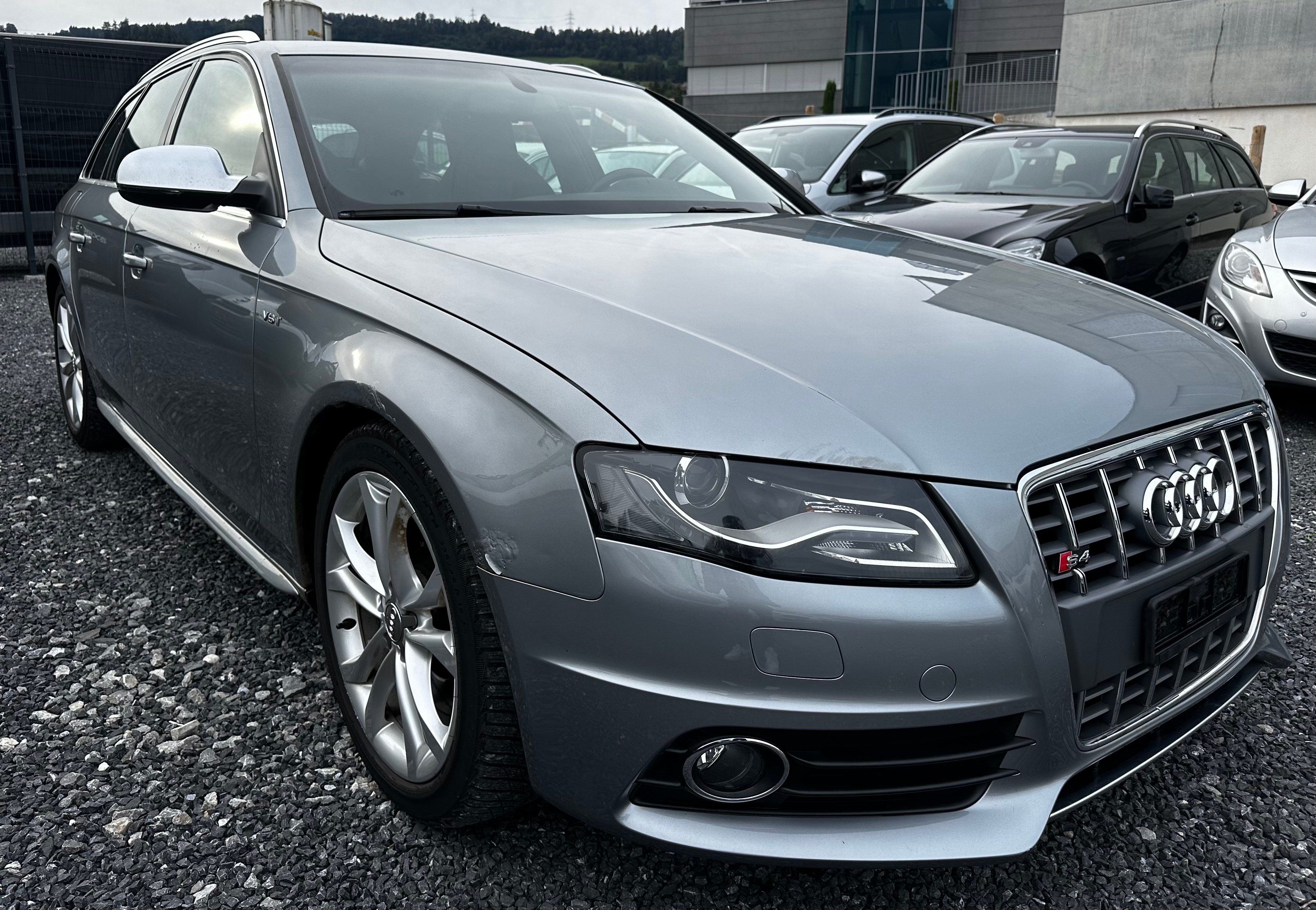 AUDI S4 Avant 3.0 TFSI quattro S-tronic