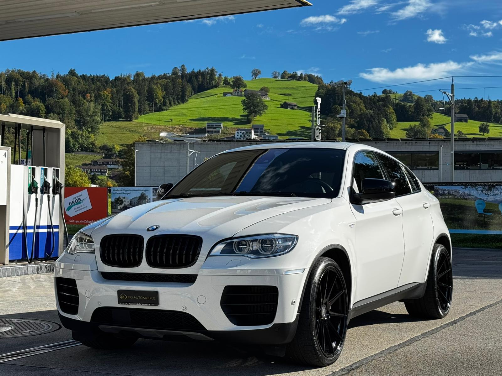 BMW X6 M50d Steptronic *CH-Fahrzeug**Alles Eingetragen**Top Zustand**Top Ausstattung**Garantie*