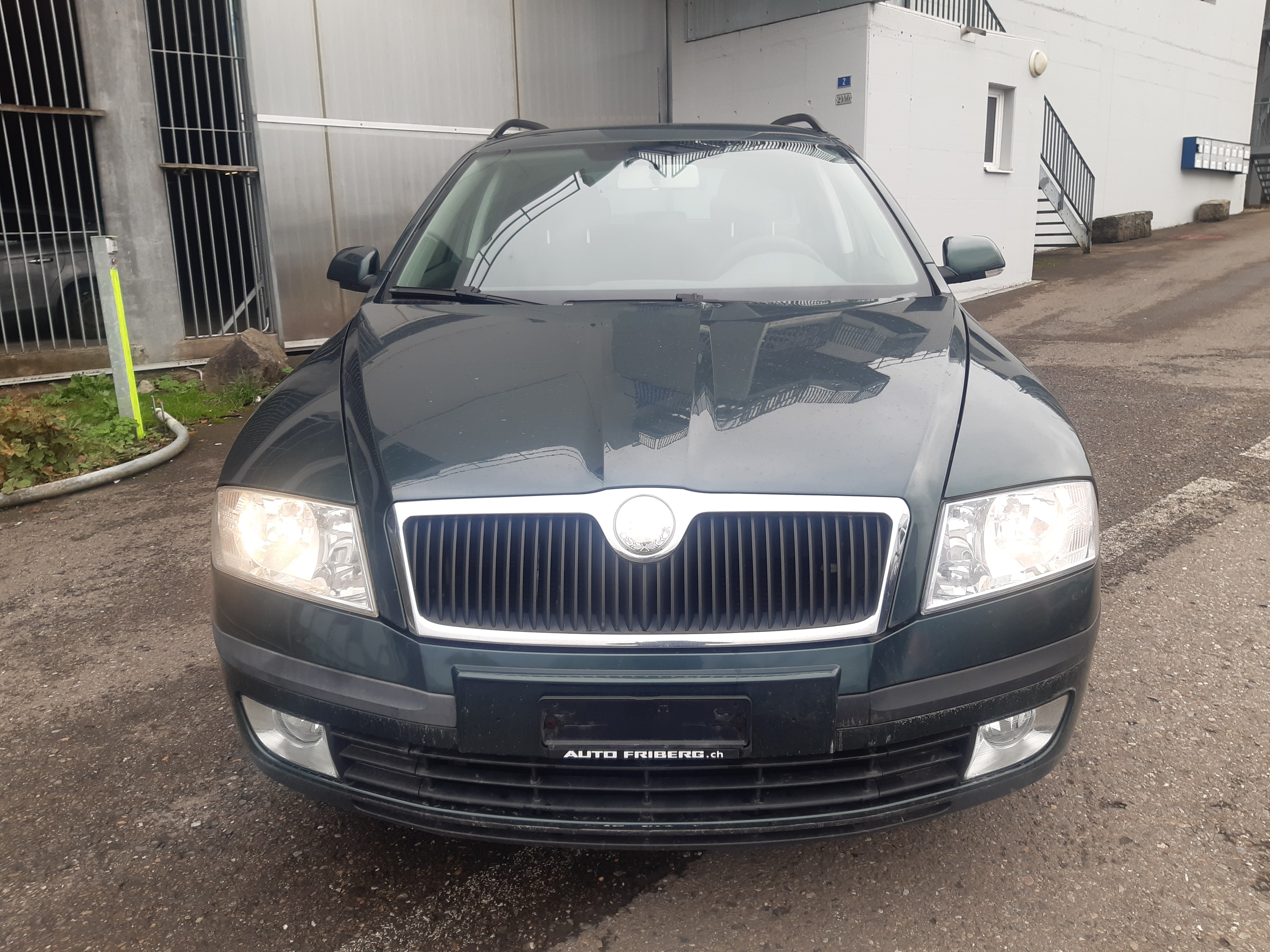 SKODA Octavia 2.0 FSI Swiss Adventure 4x4