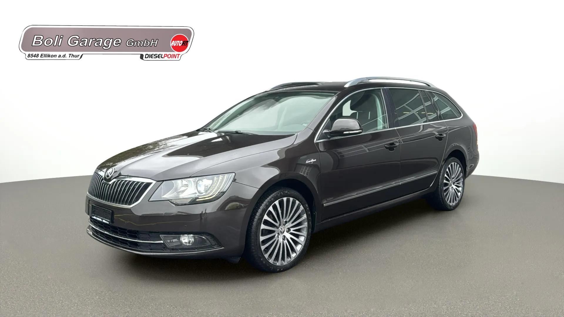 SKODA Superb Combi 2.0 TDi Laurin & Klement 4x4 DSG