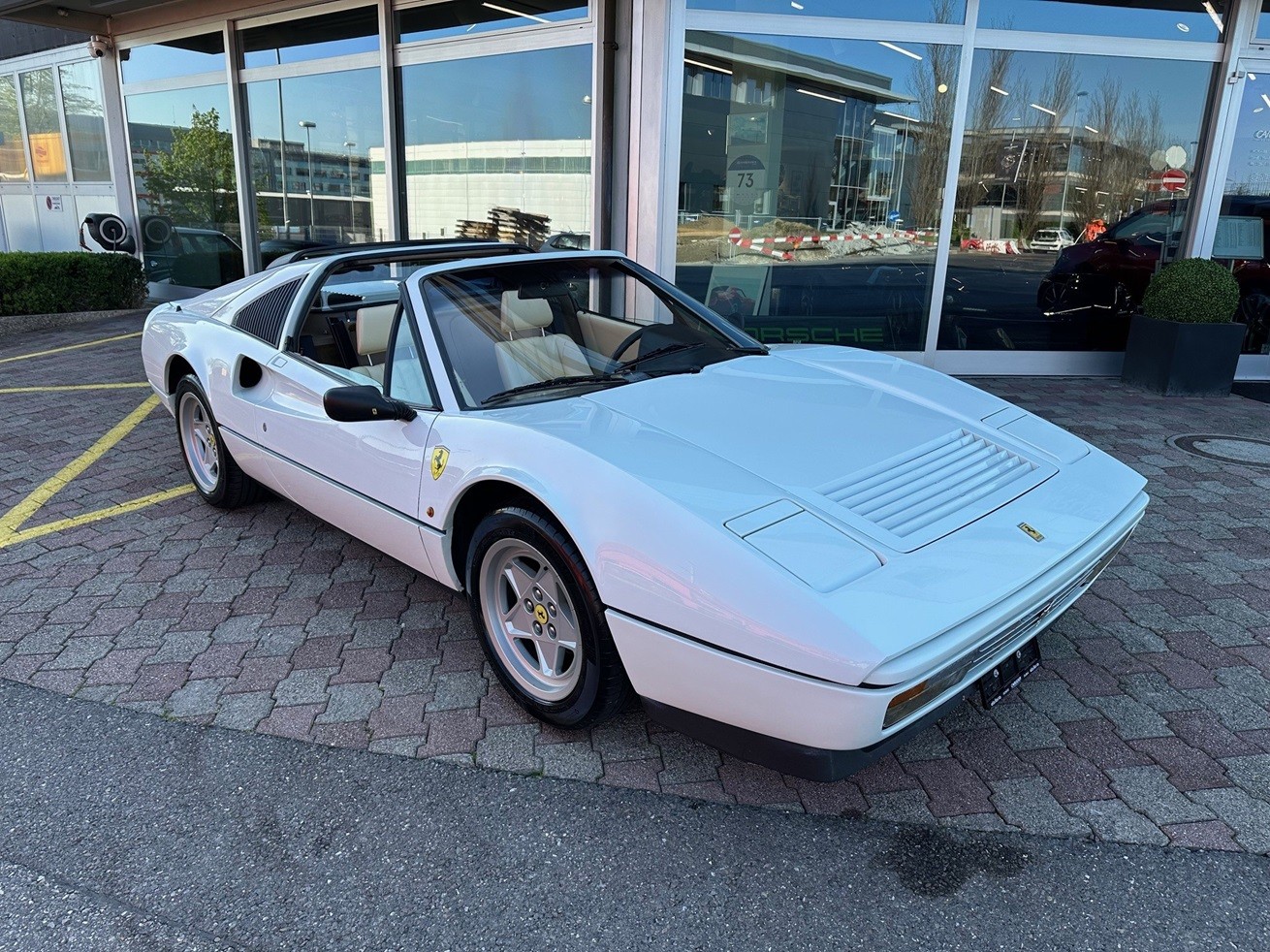 FERRARI 328 GTS