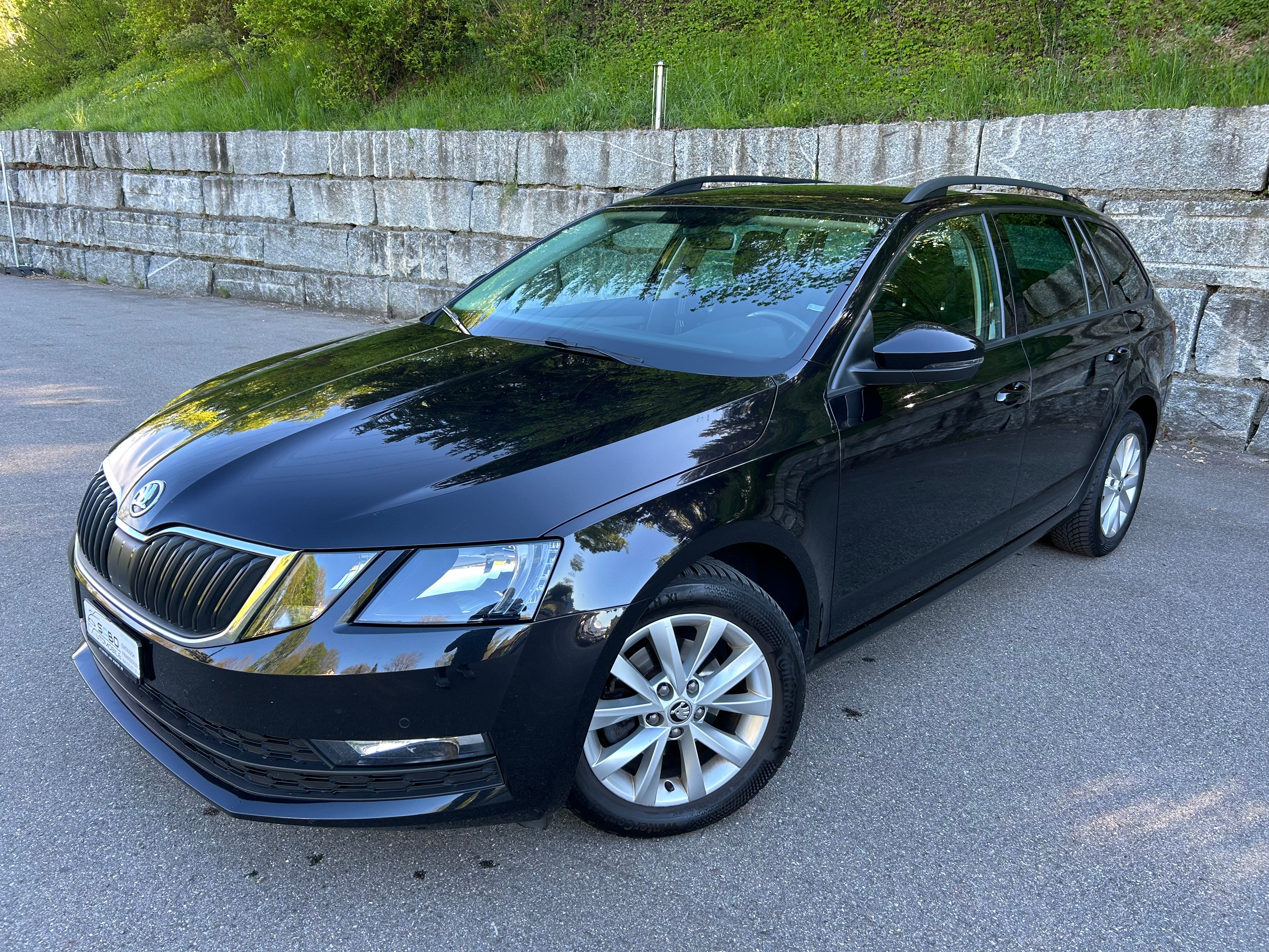 SKODA Octavia Combi 1.6 TDI Ambition DSG