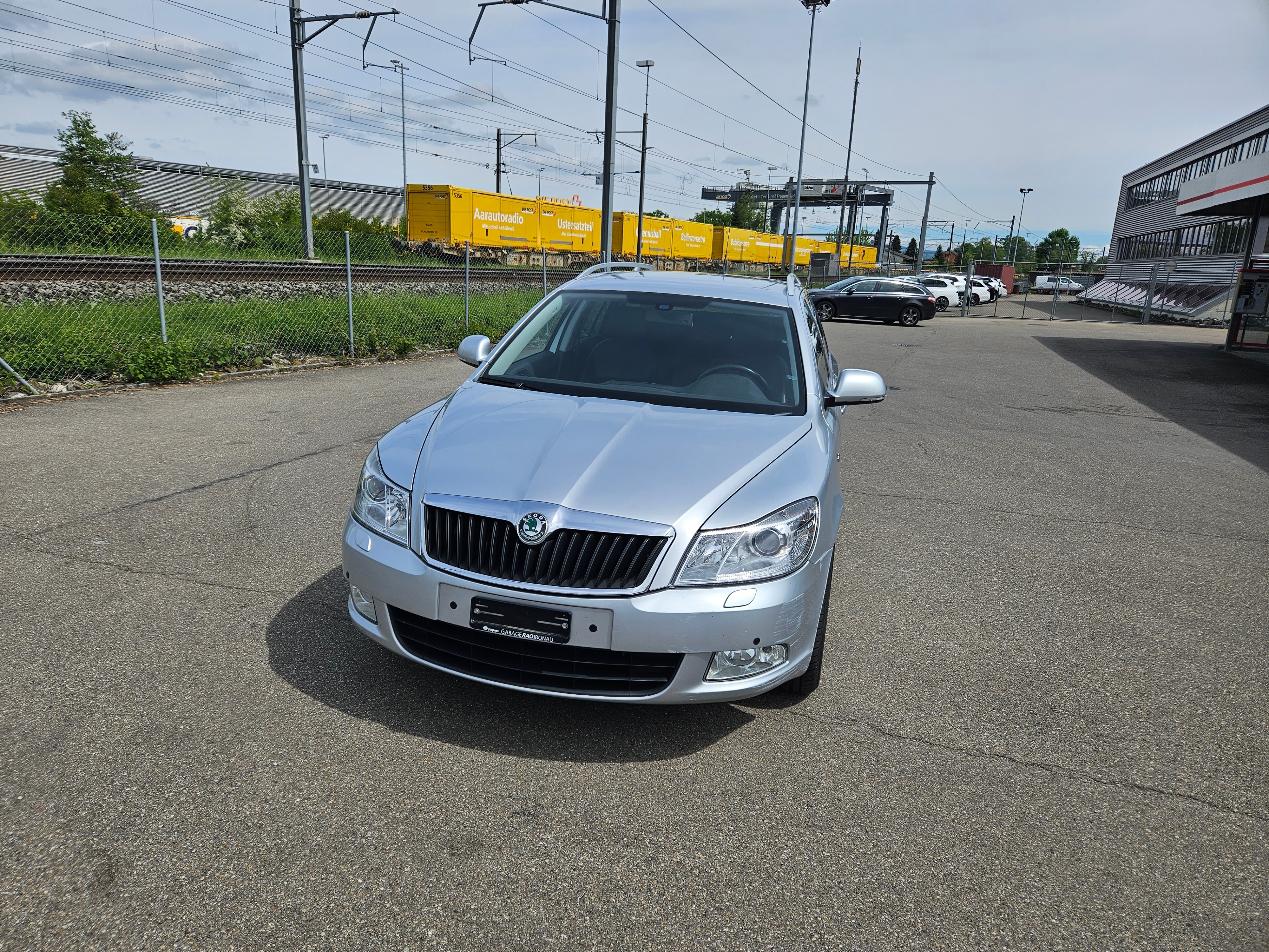 SKODA Octavia Combi 1.8 TSI Laurin & Klement DSG