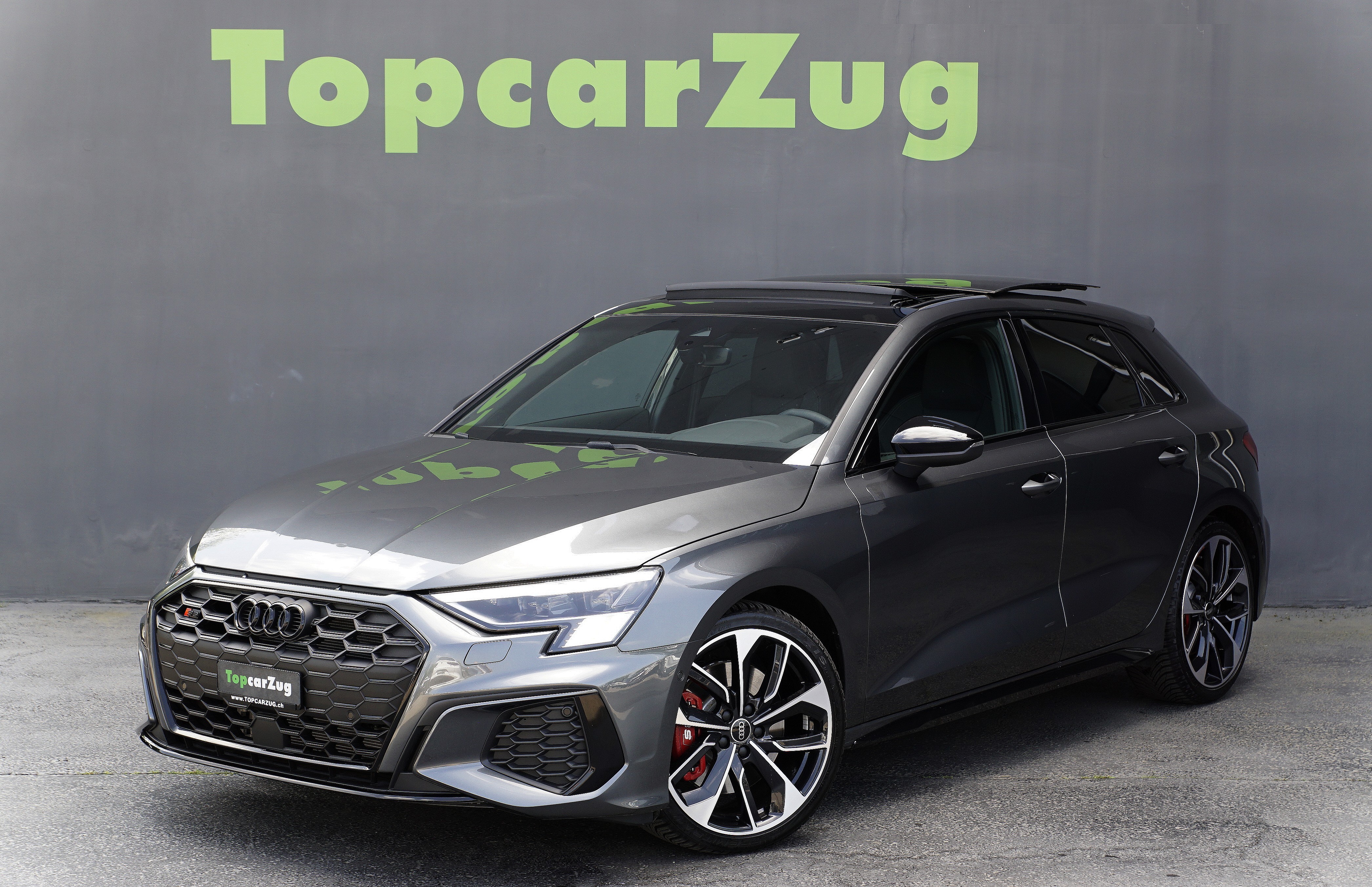 AUDI S3 Sportback 2.0 TFSI Quattro / Pano , 19Zoll