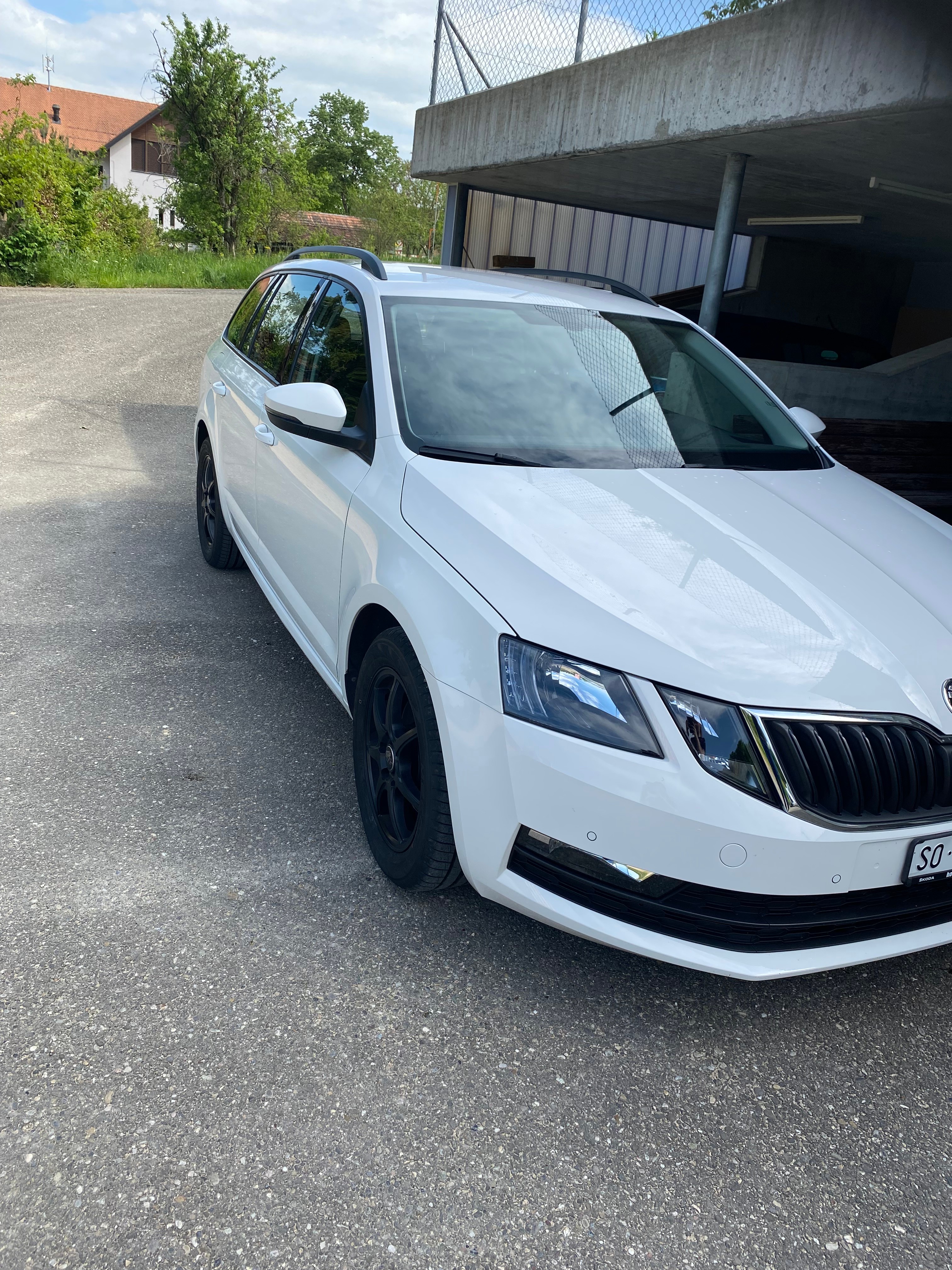 SKODA Octavia Combi 1.0 TSI Spring Edition