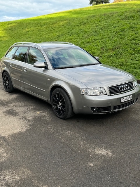 AUDI A4 Avant 1.8 T