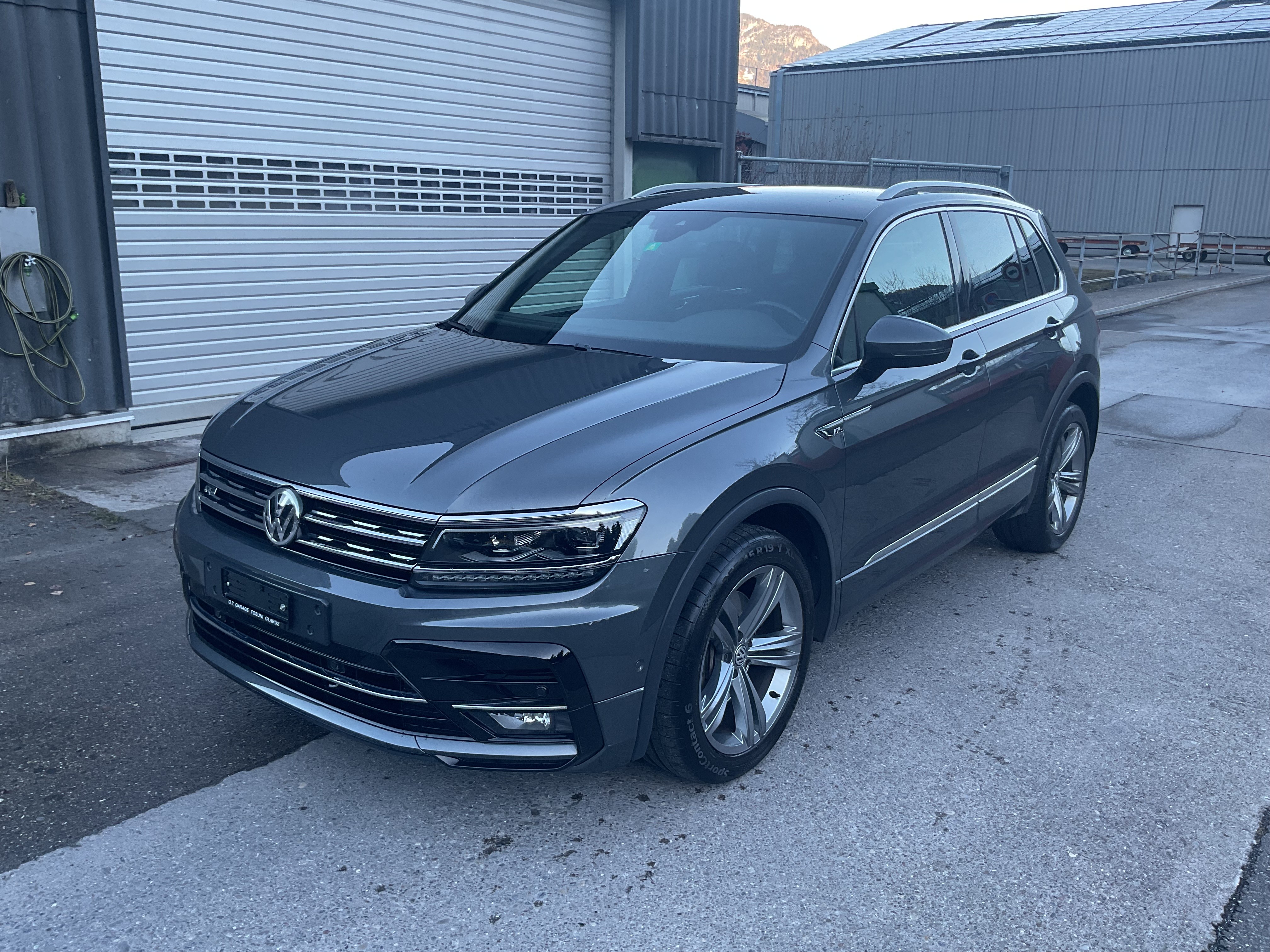 VW Tiguan 2.0TSI Highline 4Motion DSG R-Line