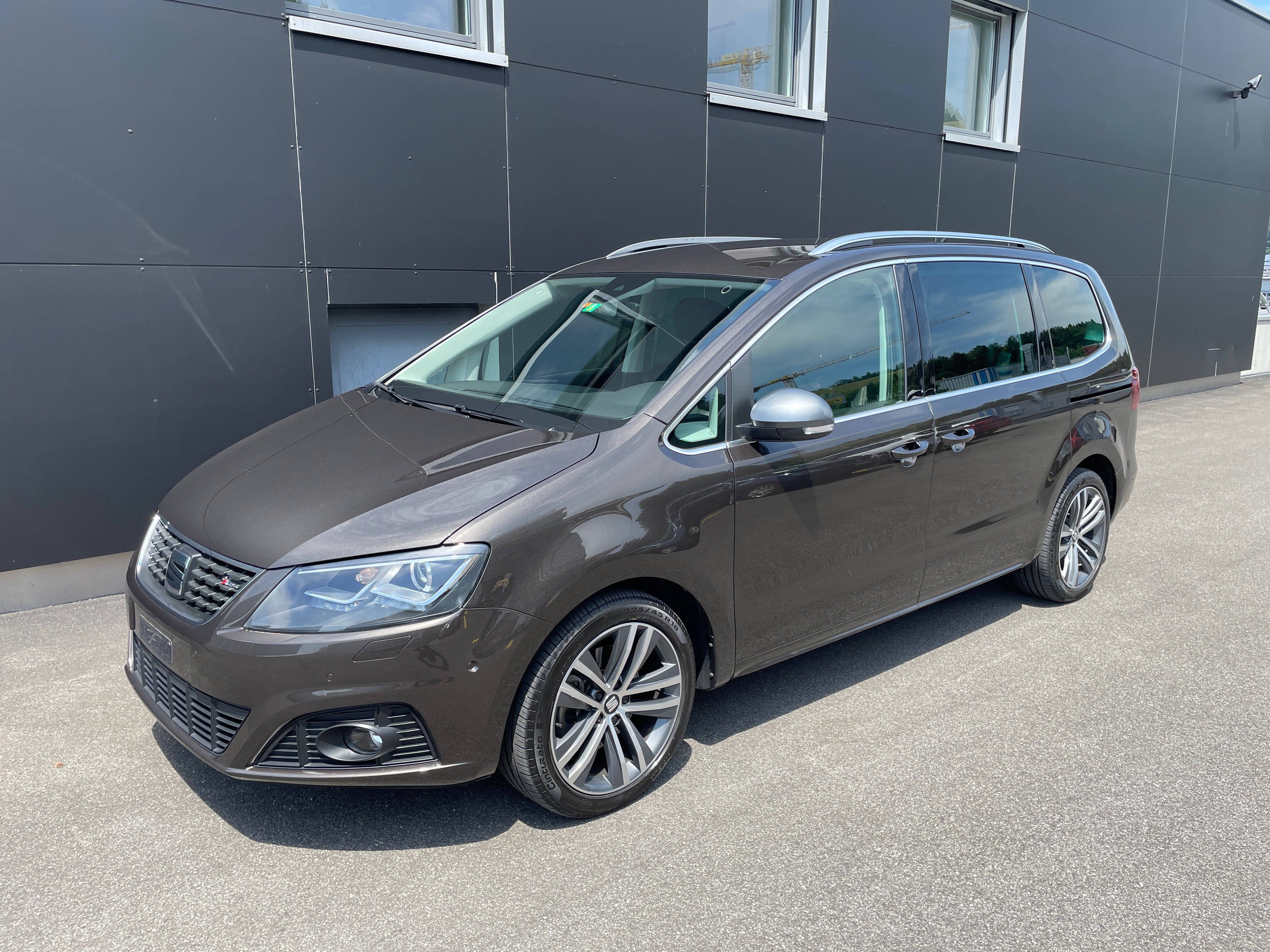 SEAT Alhambra 2.0 TDI Hola FR 4Drive