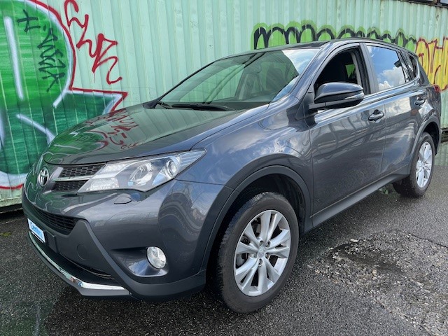 TOYOTA RAV-4 2.0 16V Sol Premium