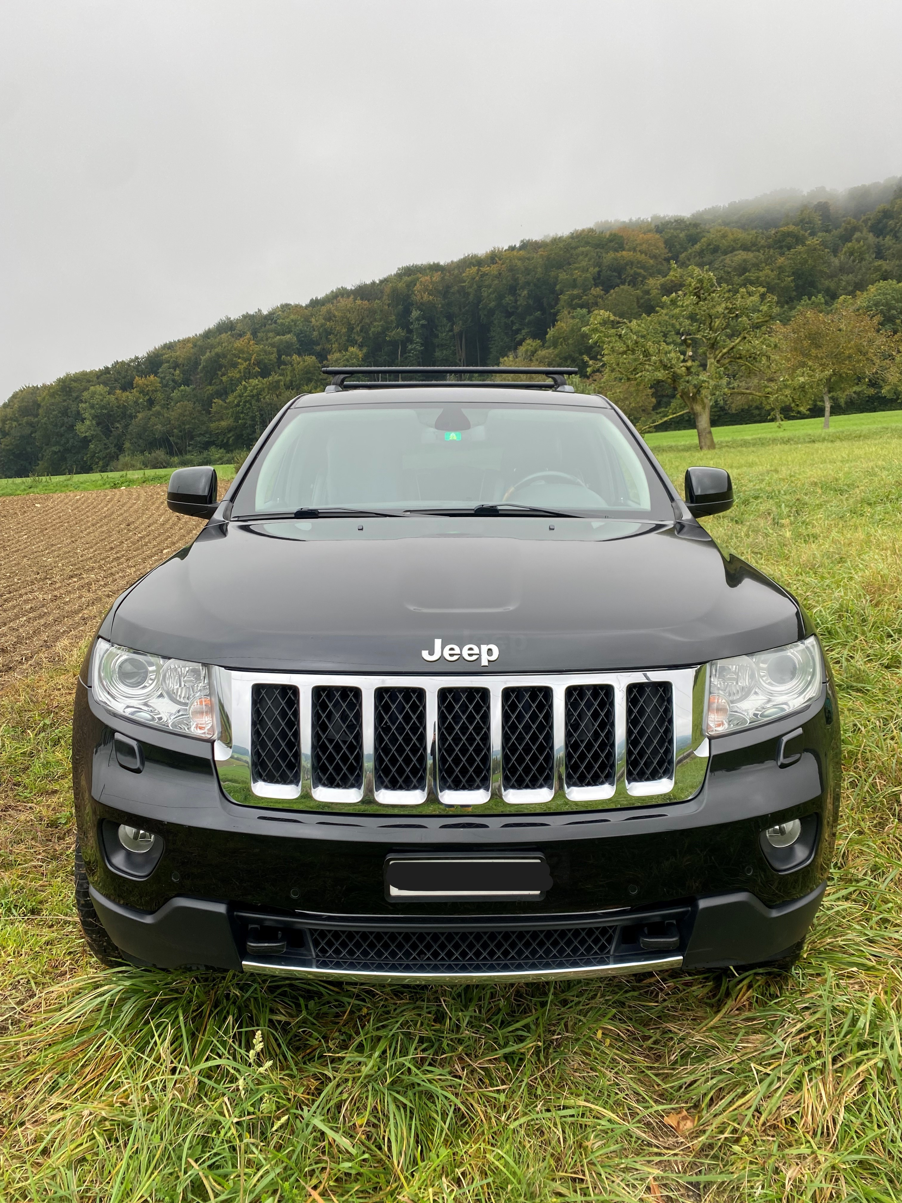 JEEP Grand Cherokee 5.7 HEMI Overland Automatic