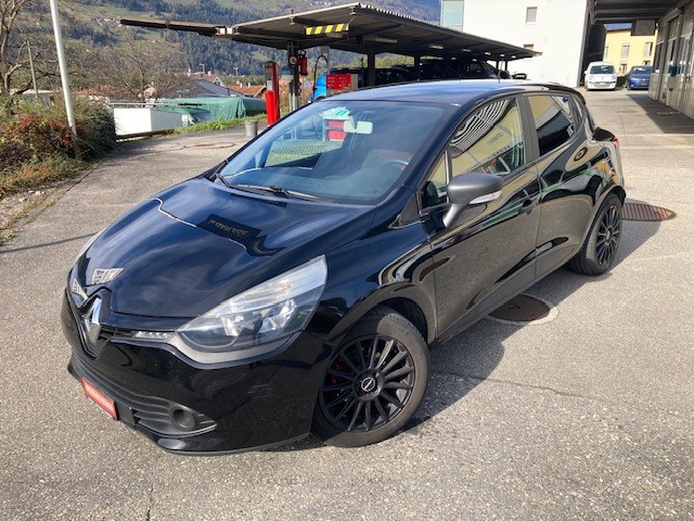 RENAULT Clio 1.2 16V Authentique