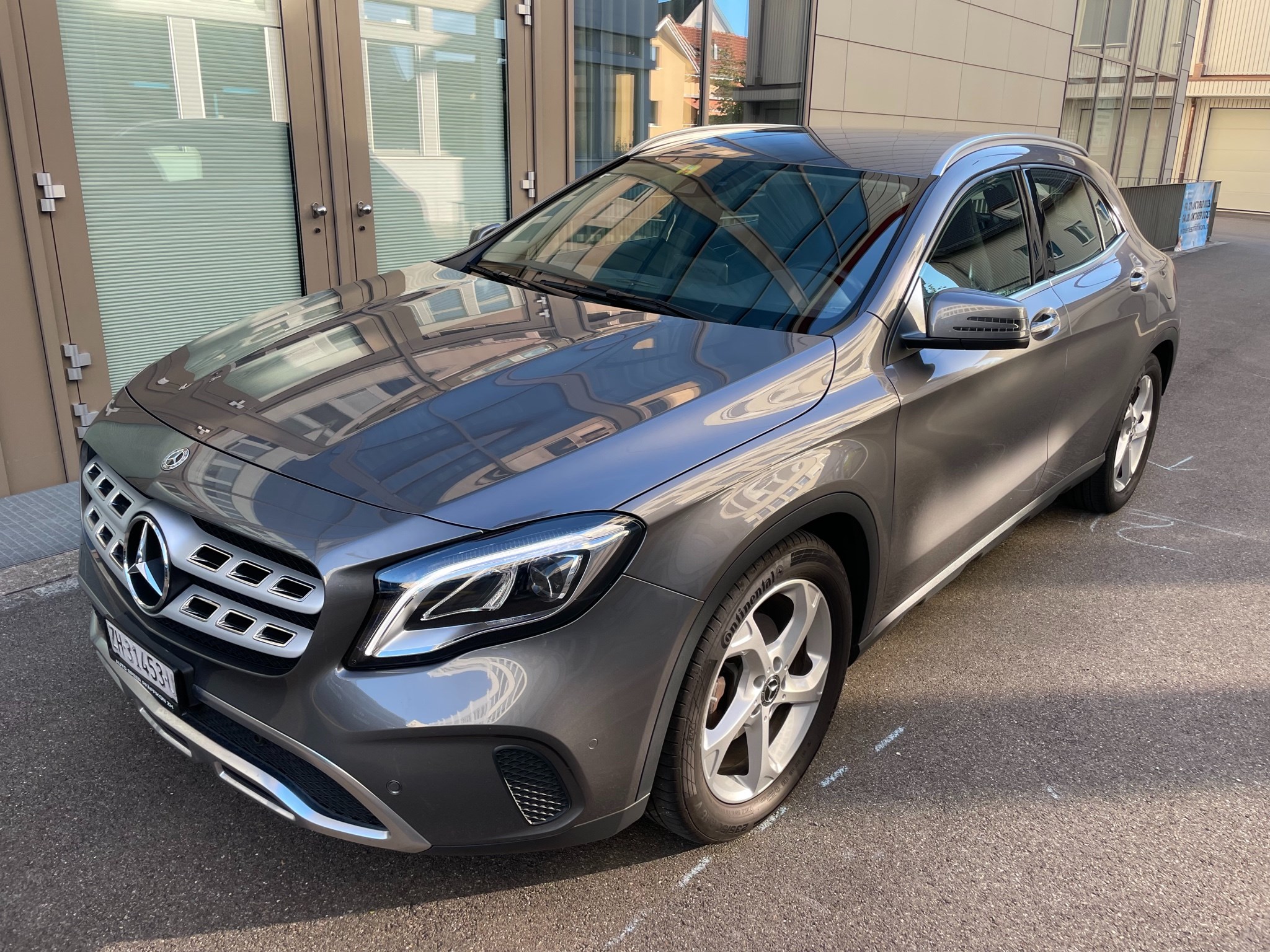 MERCEDES-BENZ GLA 220 d Urban 4Matic 7G-DCT