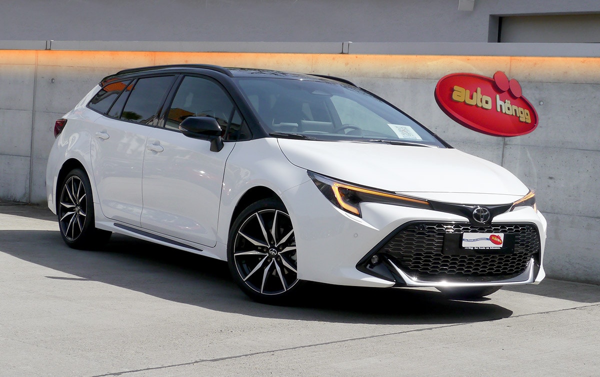 TOYOTA Corolla Touring Sports 1.8 HSD GR Sport e-CVT