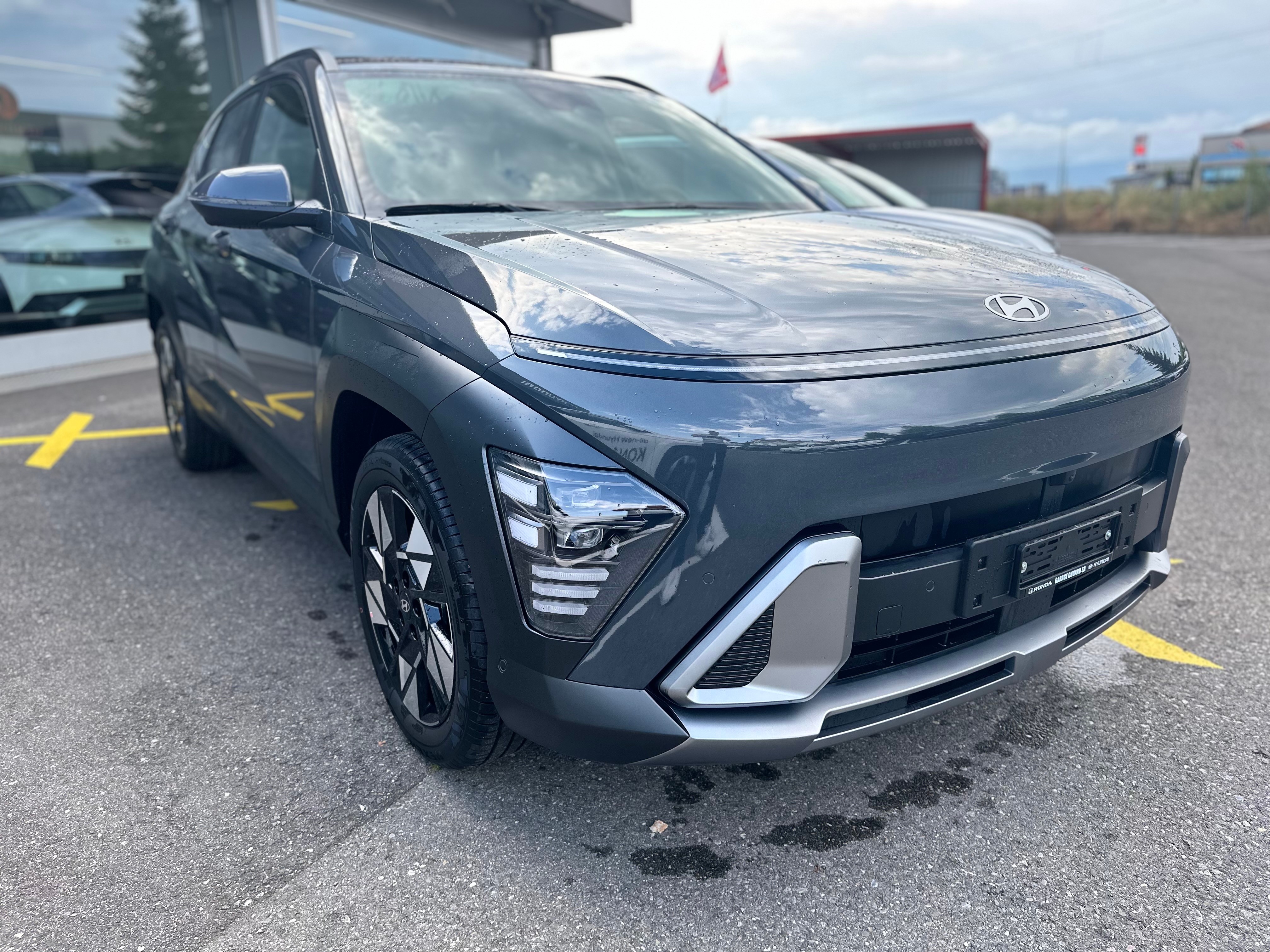 HYUNDAI Kona 1.6 GDi HEV Amplia DCT