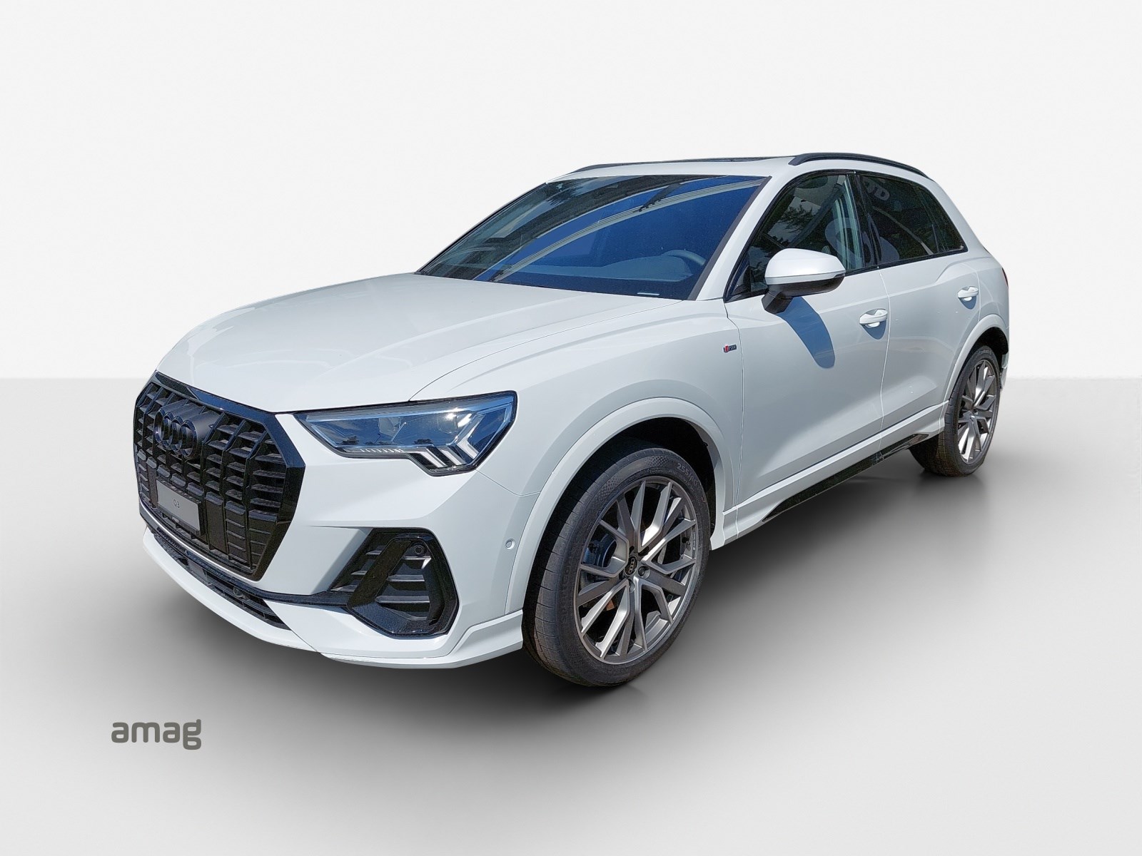 AUDI Q3 35 TFSI S line Attraction S-tronic