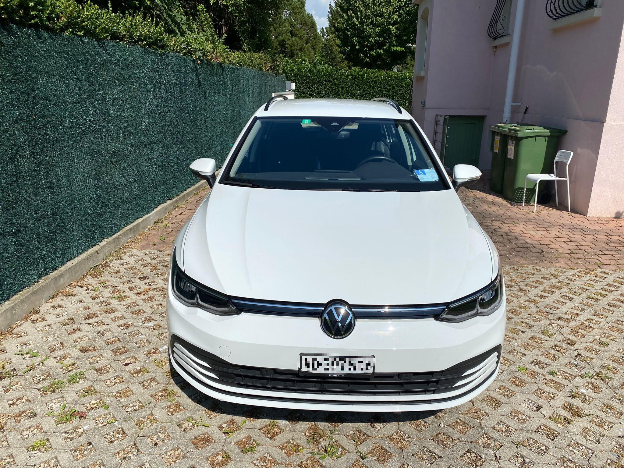 VW Golf Variant 1.0 eTSI mHEV Life DSG