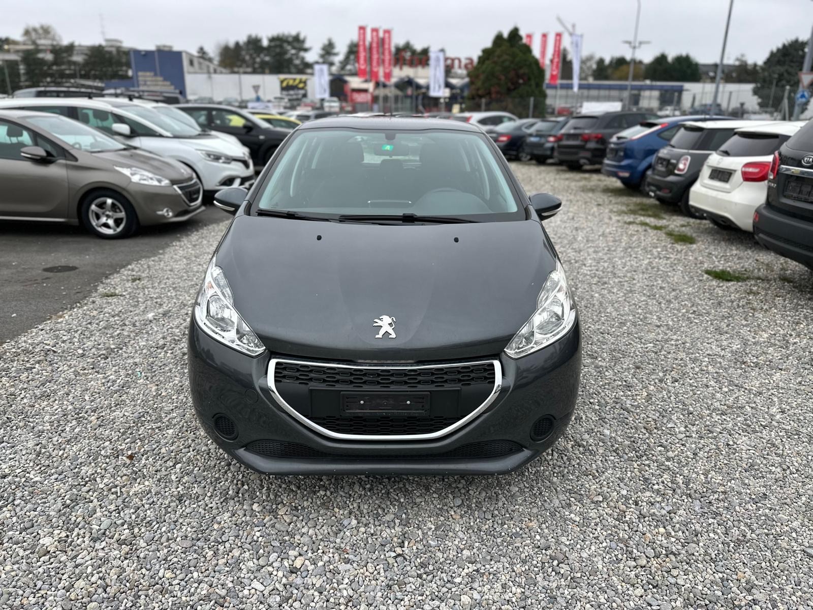 PEUGEOT 208 1.2 VTI Style