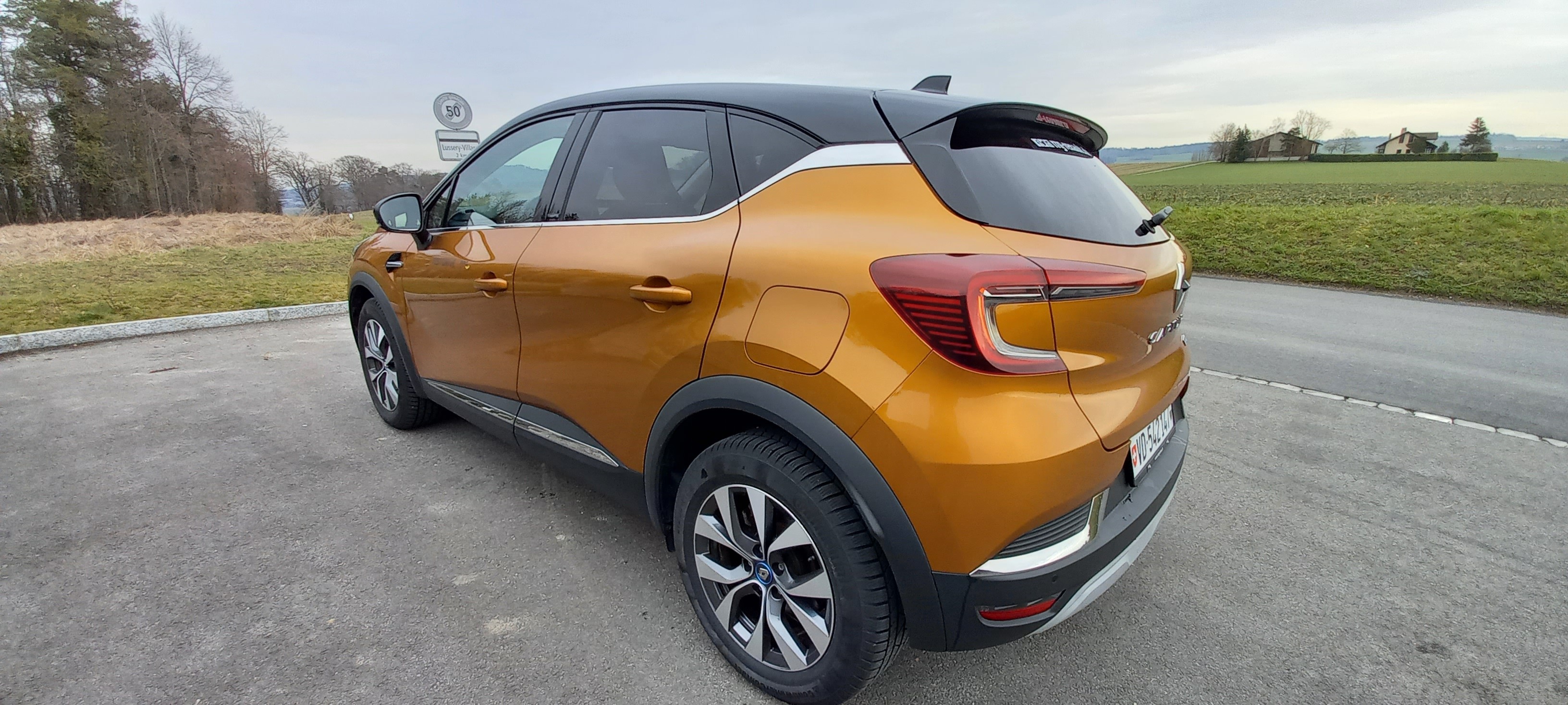 RENAULT Captur 1.6 E-Tech 160 Intens DHT