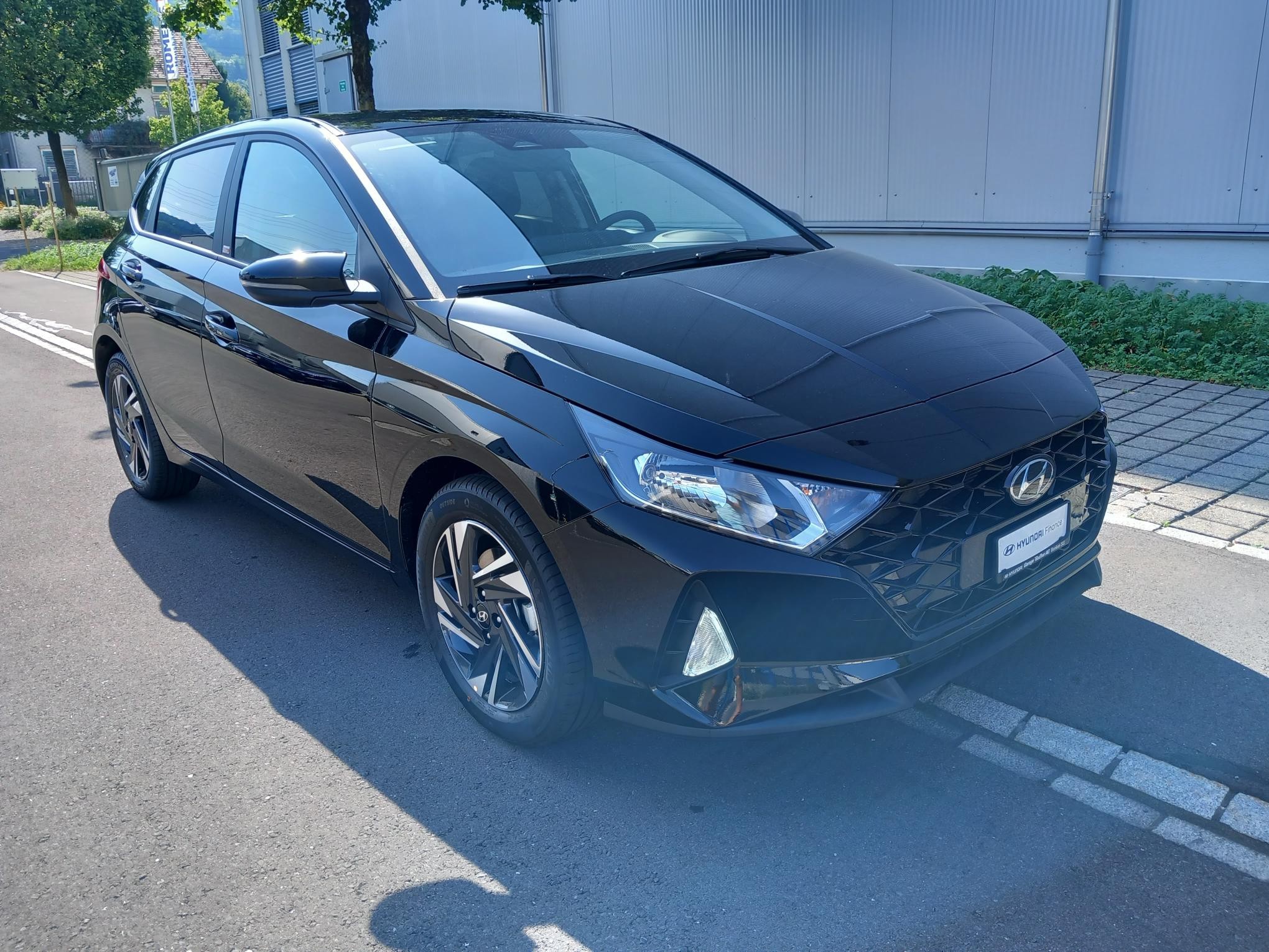 HYUNDAI i20 1.0 T-GDi Amplia DCT