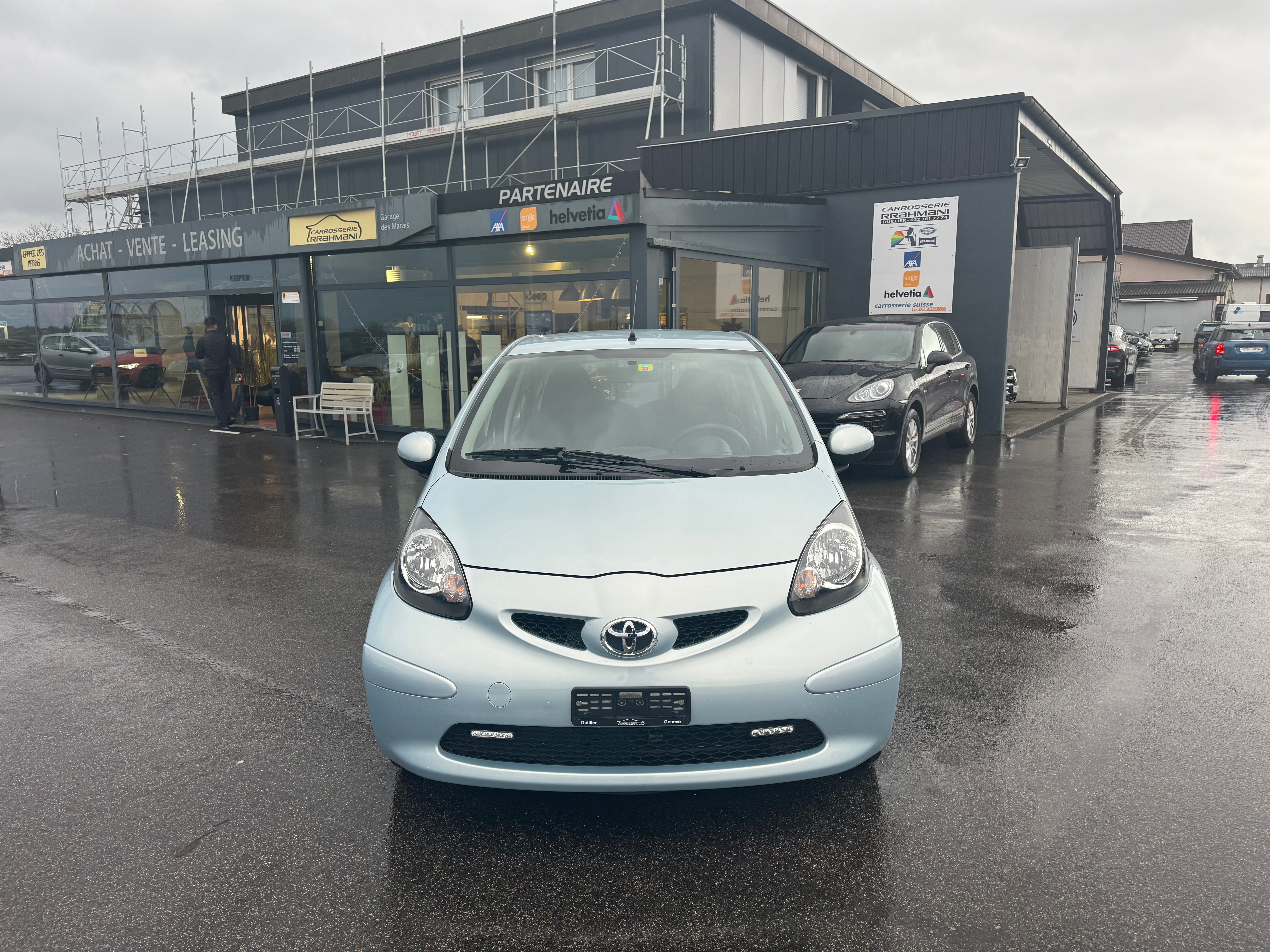 TOYOTA Aygo 1.0 Linea Luna