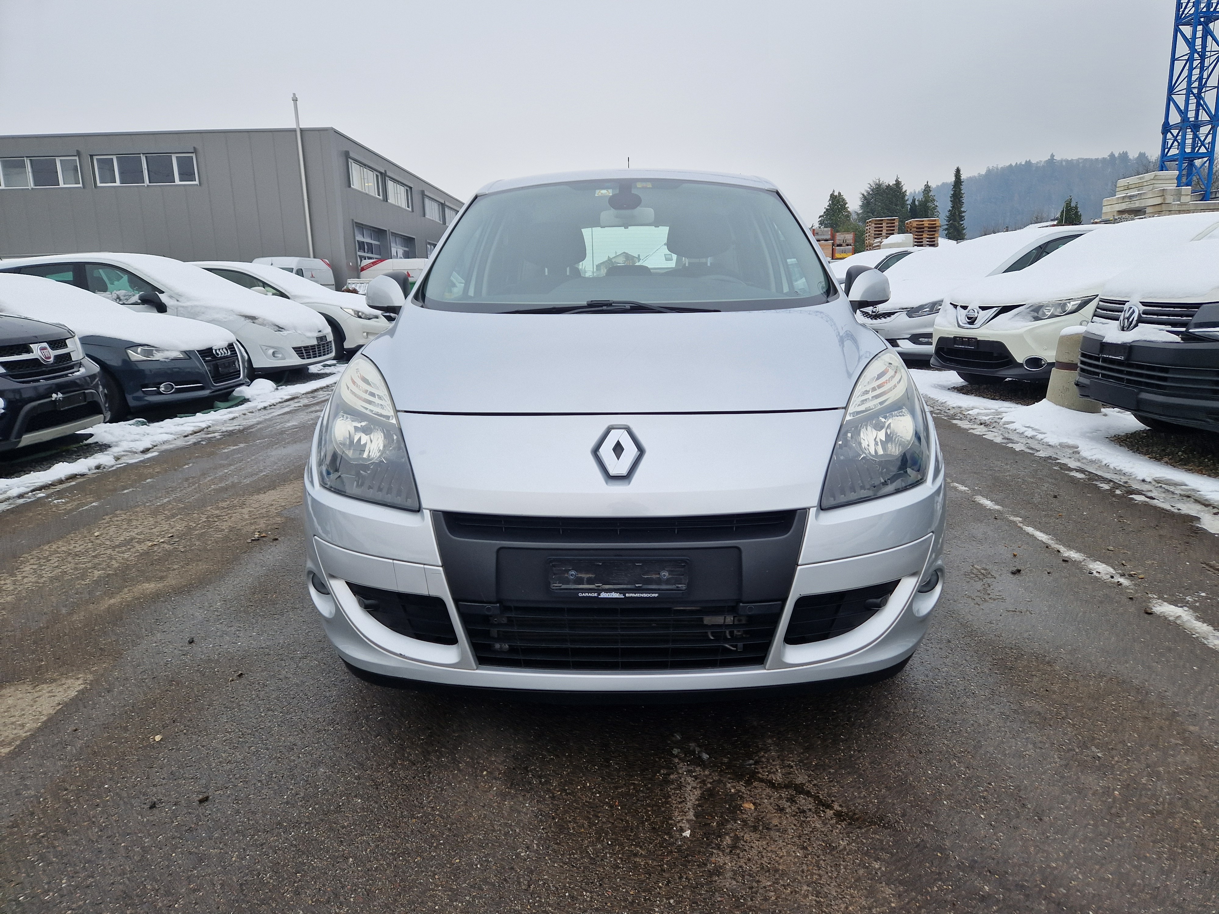 RENAULT Scénic 2.0 16V Dynamique X-Tronic CVT