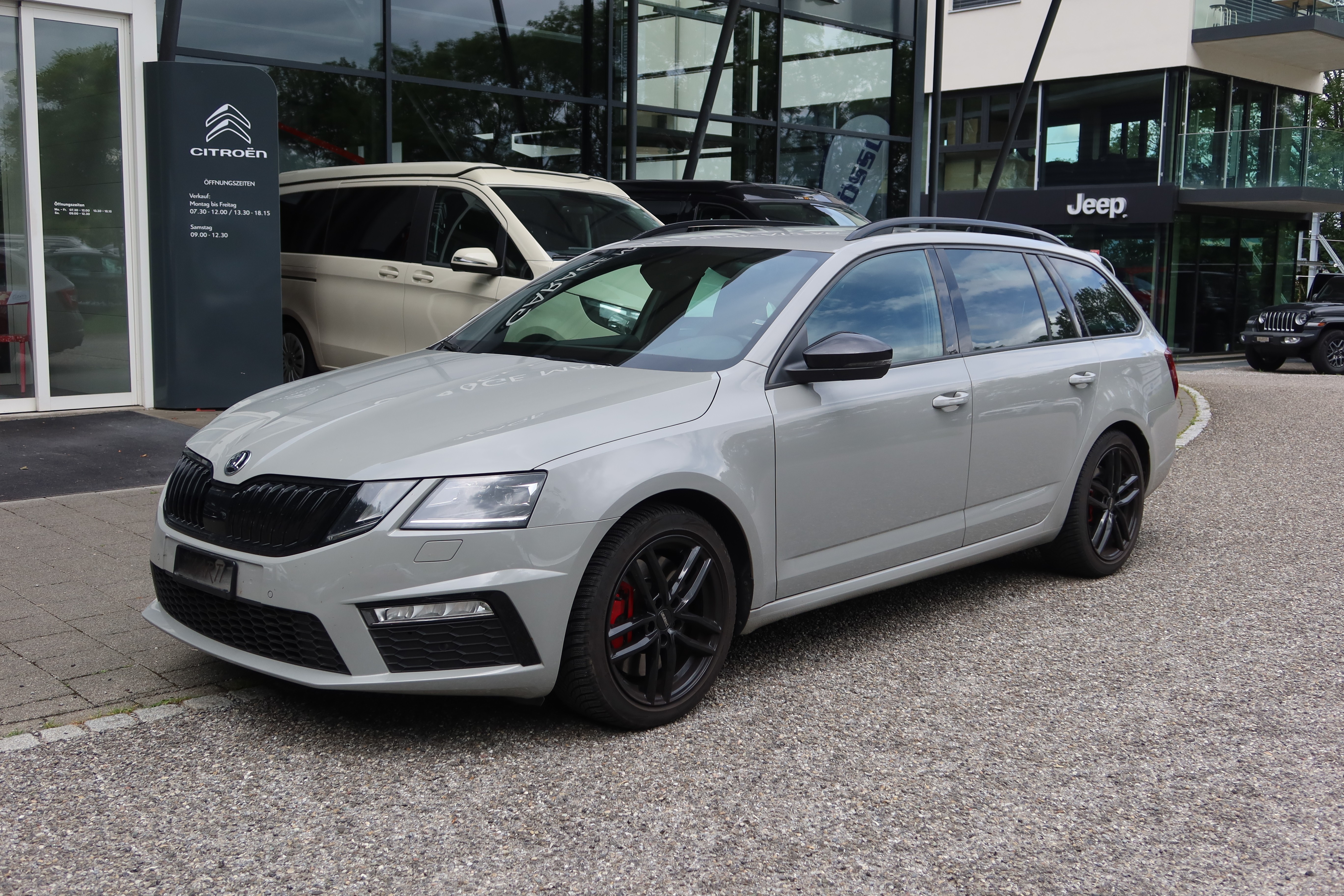 SKODA Octavia 2.0 TSI RS 245