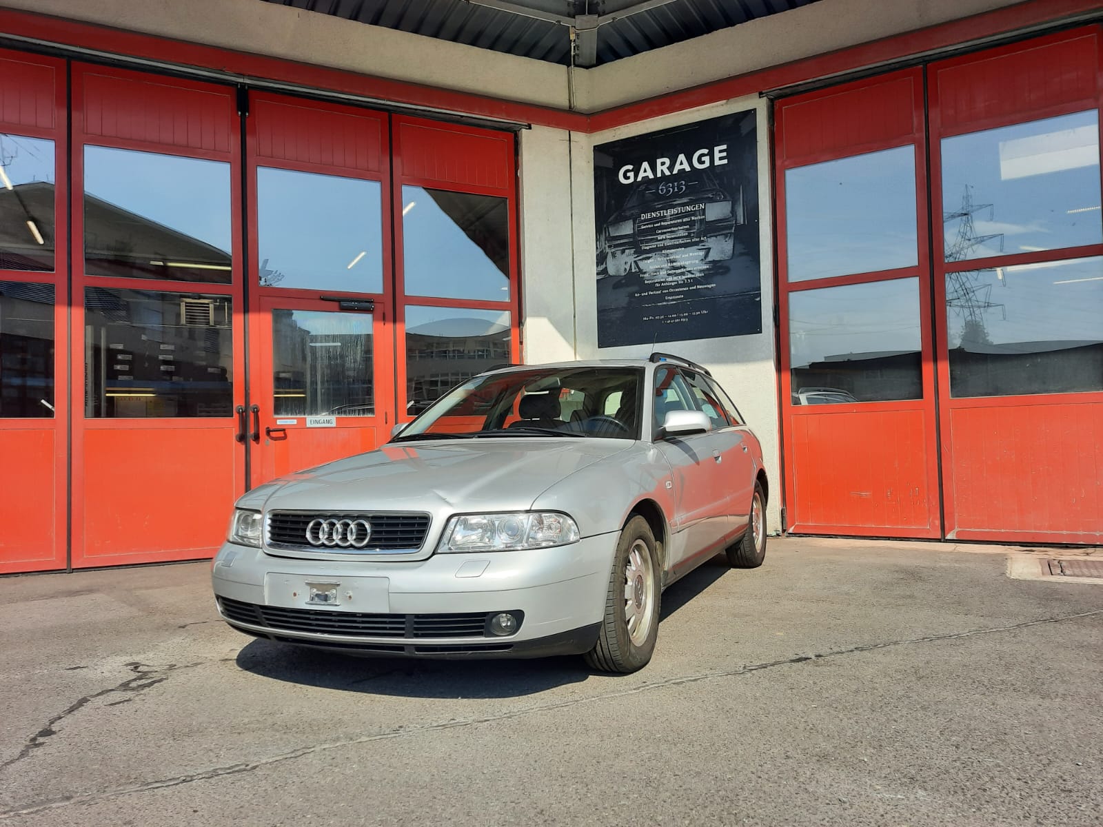 AUDI A4 Avant 2.8 quattro Advance