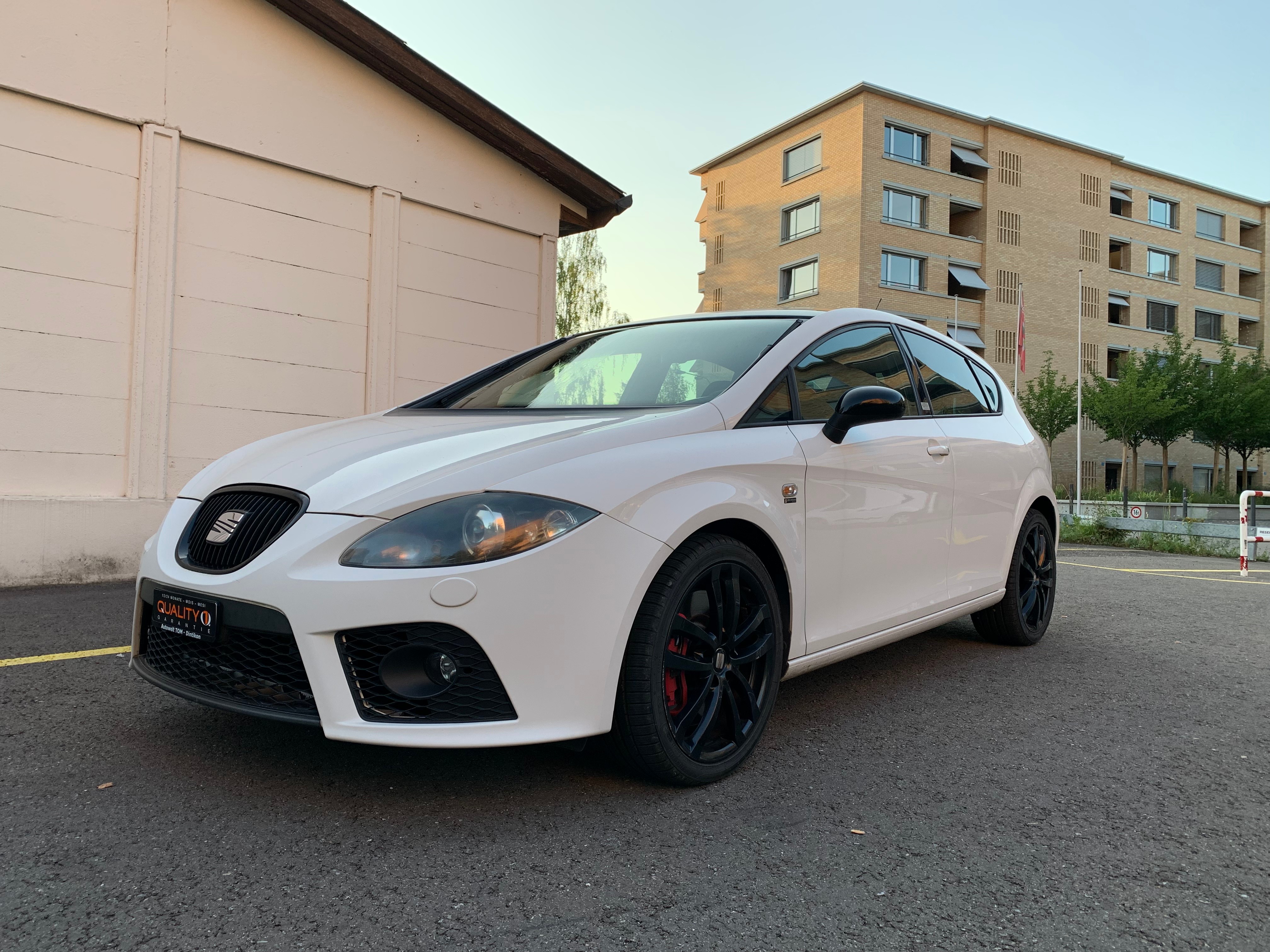 SEAT Leon 2.0 TSI World Champion Edition