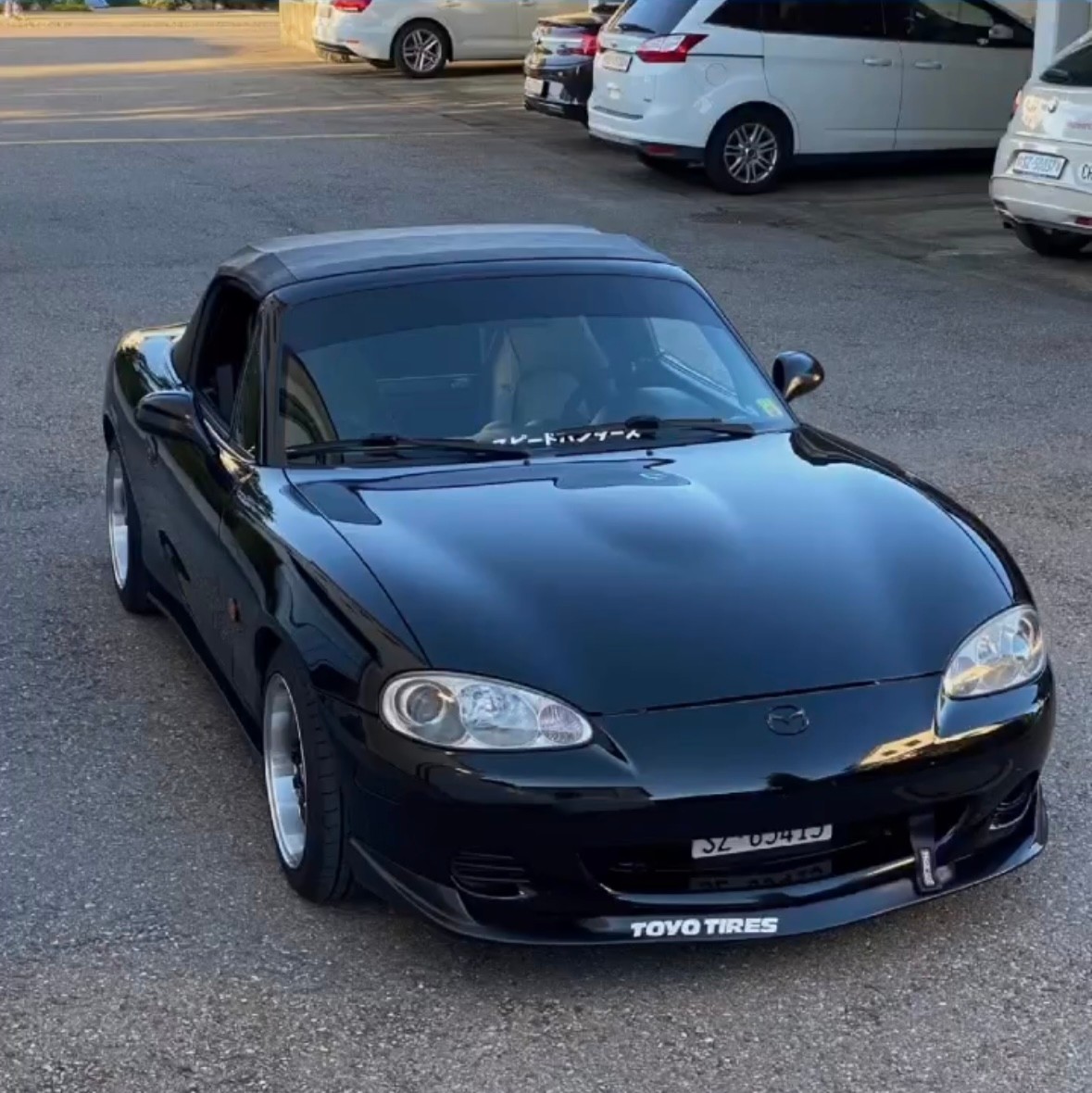 MAZDA MX-5 1.6i-16 Youngster