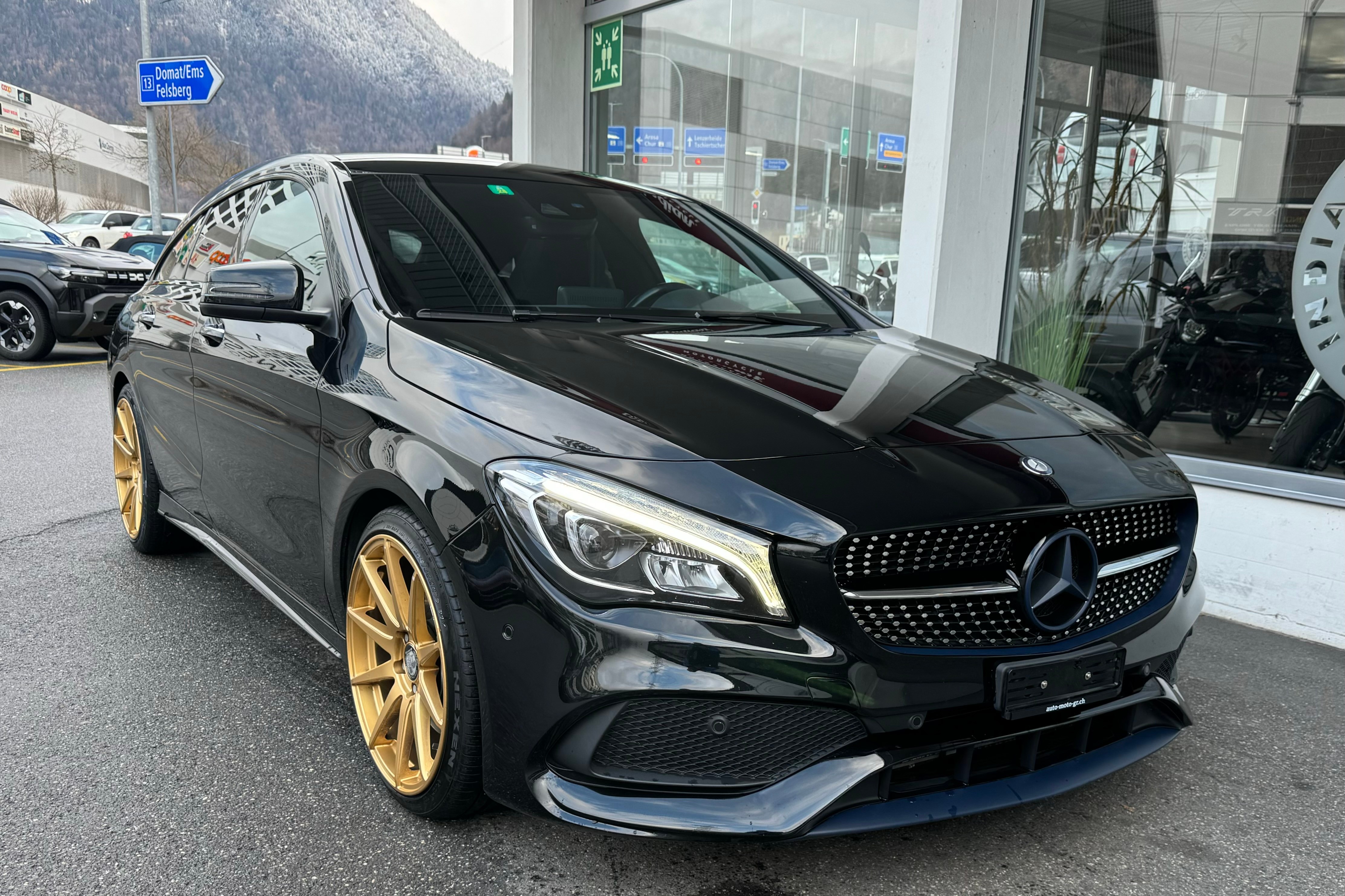 MERCEDES-BENZ CLA Shooting Brake 250 AMG Line 4Matic 7G-DCT