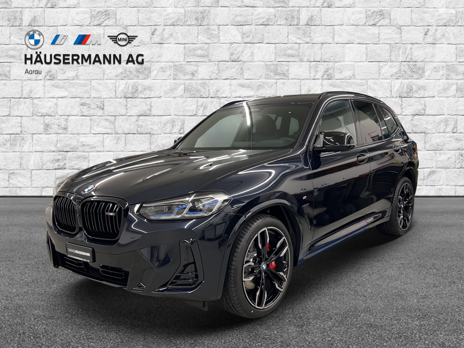 BMW X3 M40i Travel