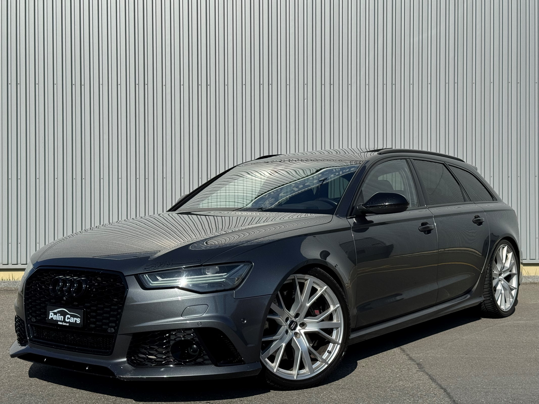 AUDI RS6 Avant 4.0 TFSI V8 Performance quattro Limited Grey&Black Edition