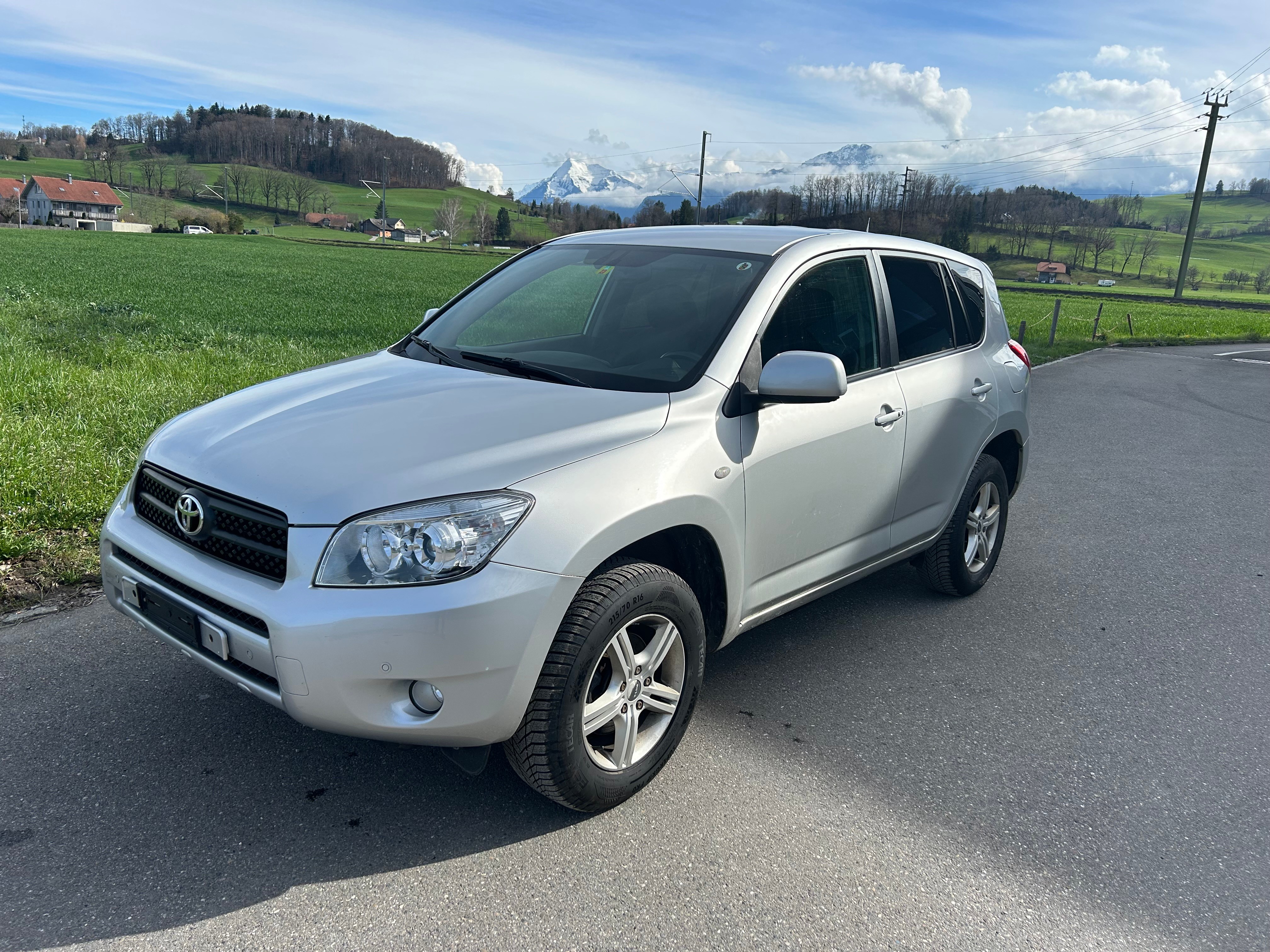 TOYOTA RAV-4