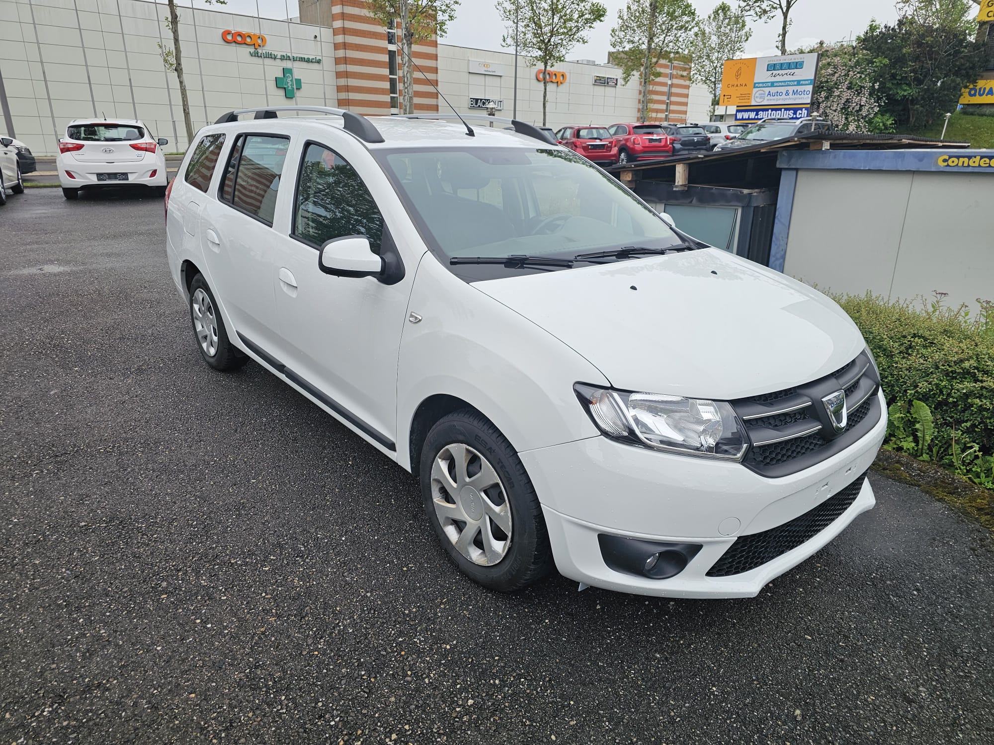 DACIA Logan MCV 0.9 Prestige Automatic AHK,crochet (8 Räder/8 roues )