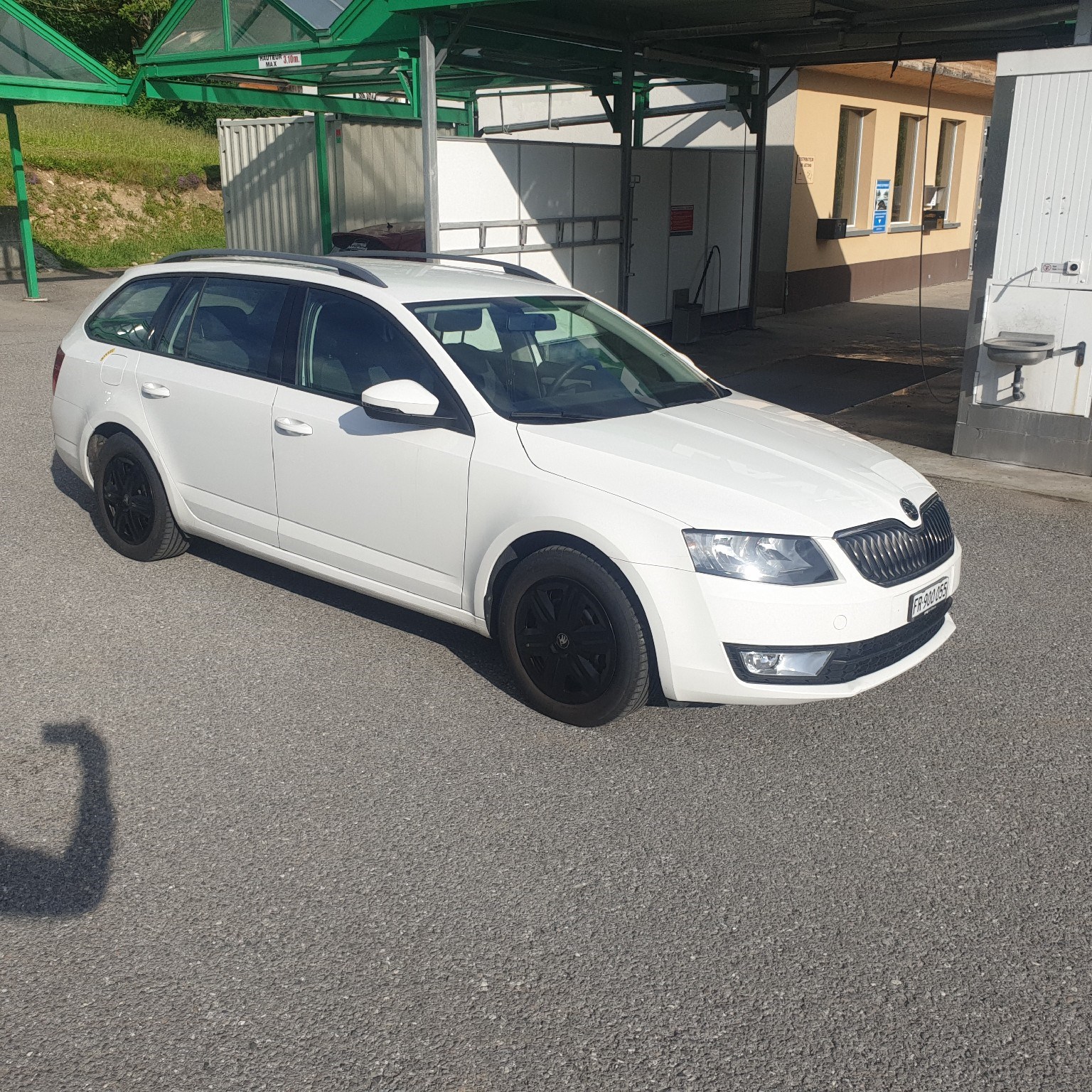 SKODA Octavia Combi 1.6 TDI Ambition 4x4