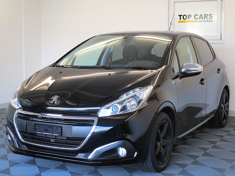 PEUGEOT 208 1.2 PureTech Style