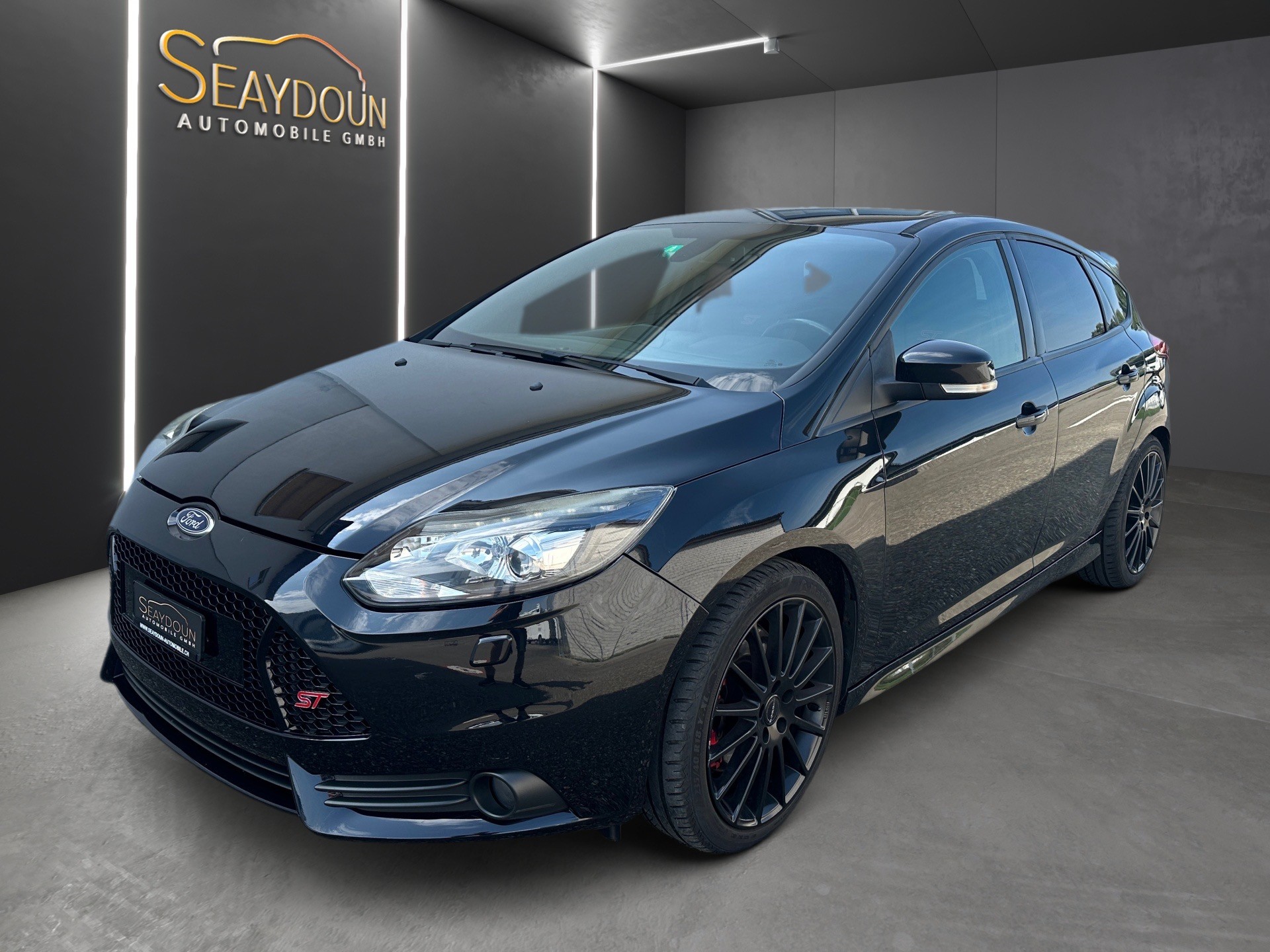 FORD Focus 2.0 SCTi ST-1