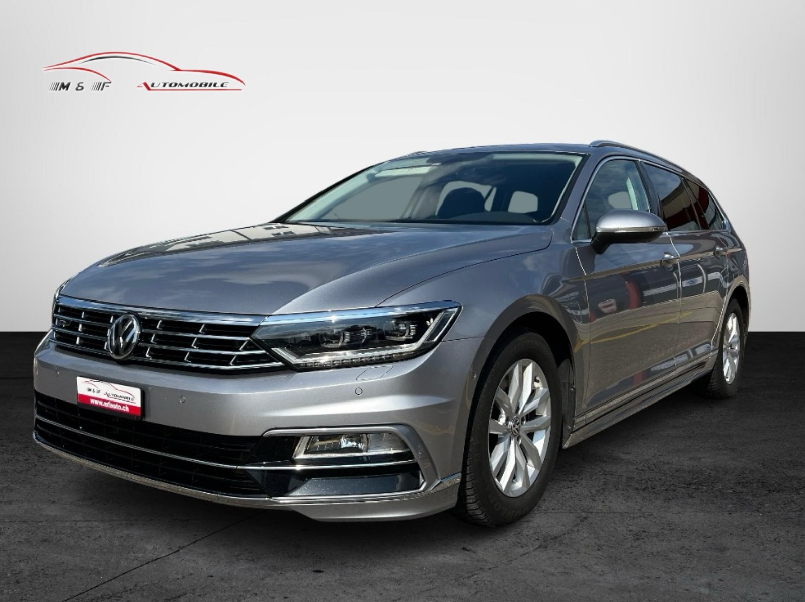 VW Passat Variant 2.0 TDI R-LINE DSG CH FAHRZEUG