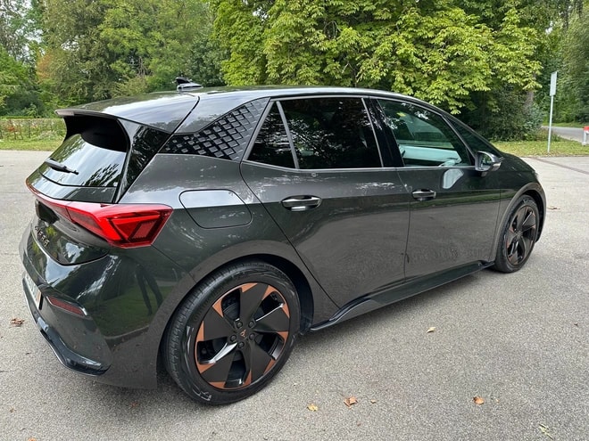 CUPRA Born 77kw