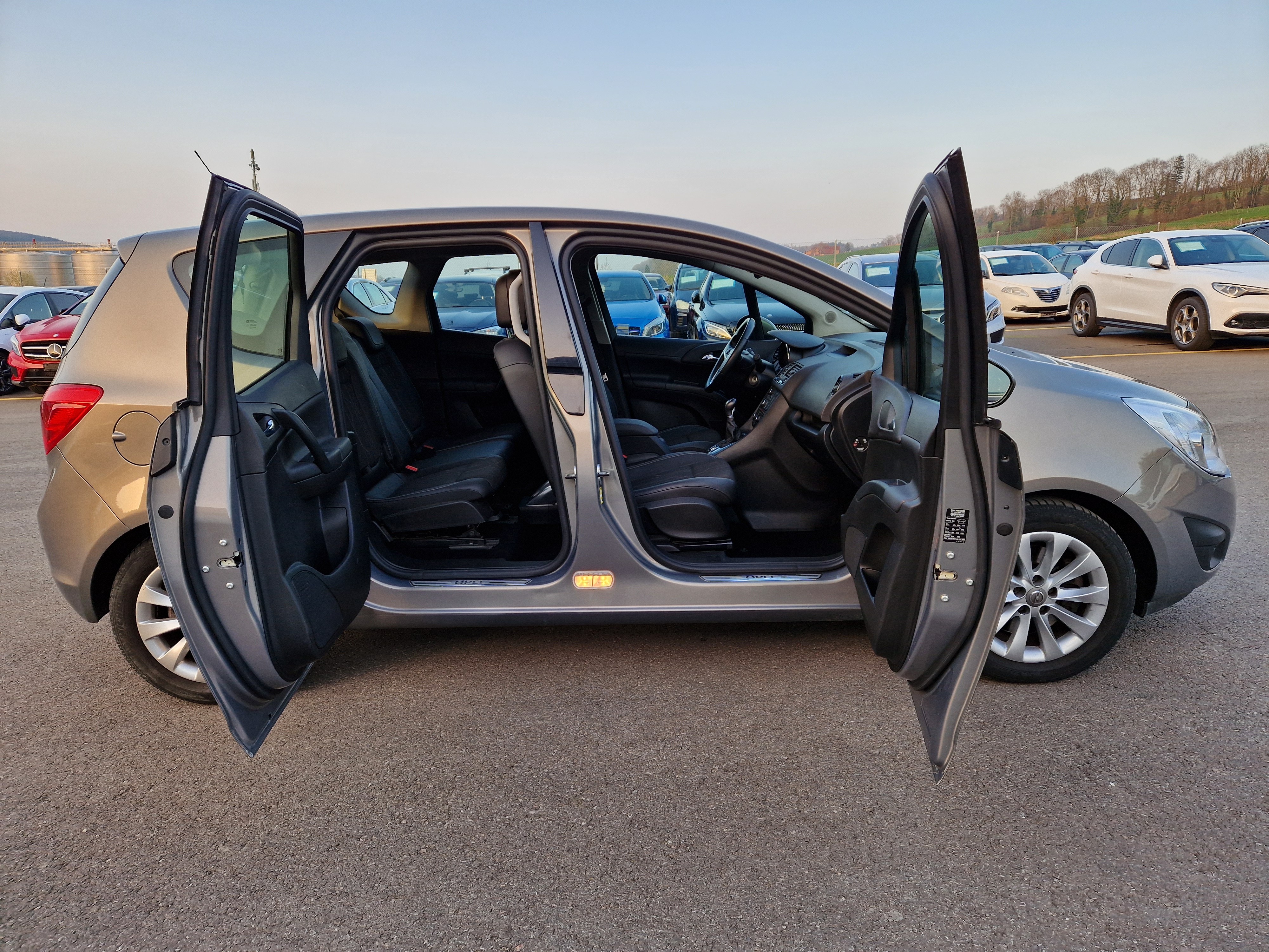 OPEL Meriva 1.4 Turbo Active Edition